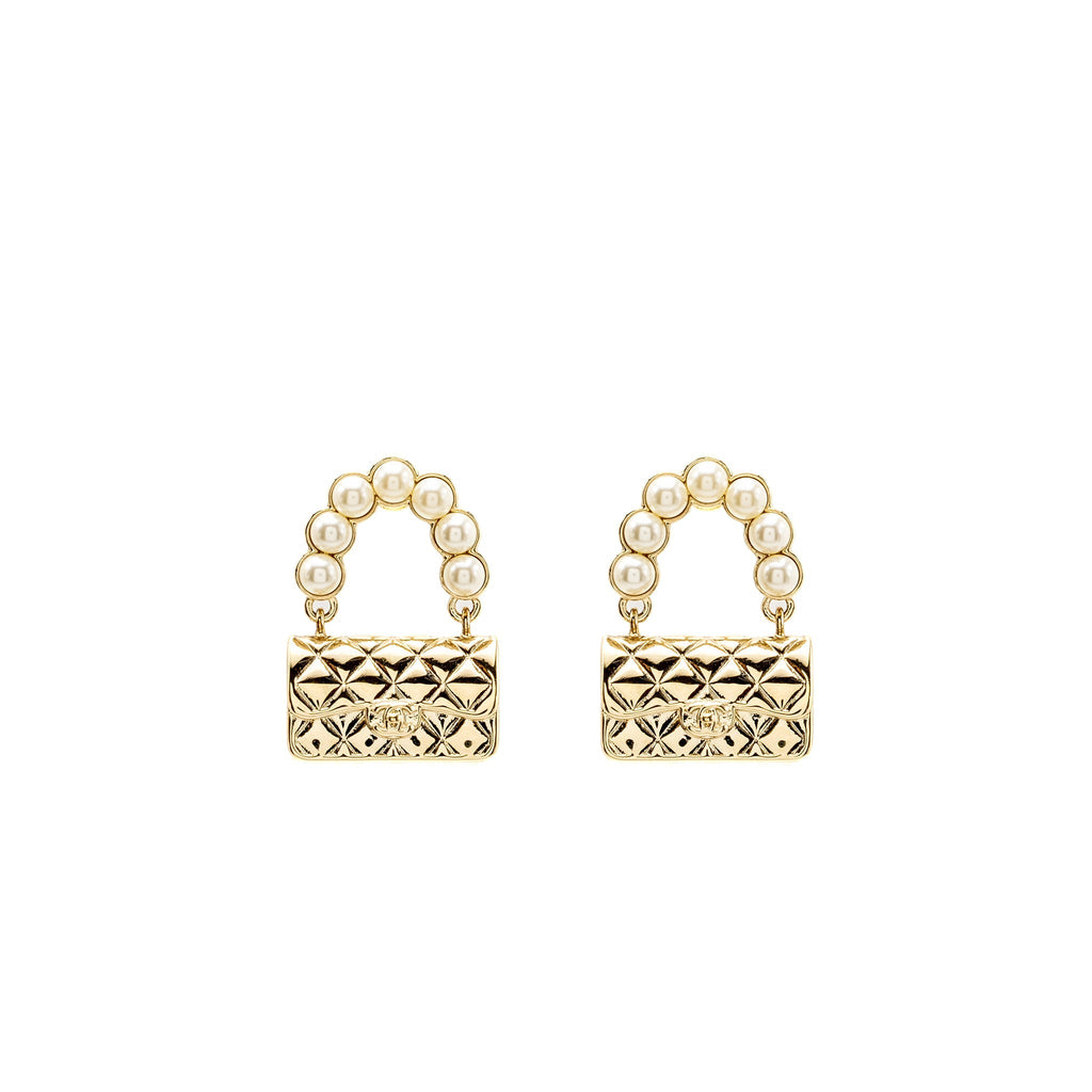 CHANEL FLAP BAG DROPPED EARRINGS WITH PEARL LIGHT GOLD TONE