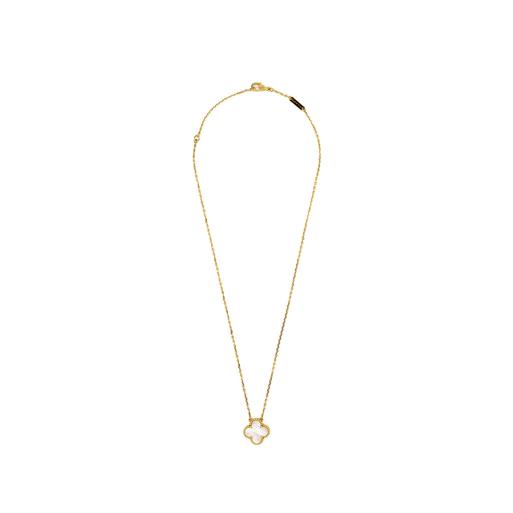 VAN CLEEF & ARPELS VINTAGE ALHAMBRA PENDANT YELLOW GOLD WHITE MOTHER OF PEARL