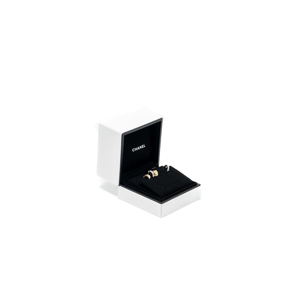 CHANEL COCO CRUSH CLIP-ON EARRINGS WHITE/YELLOW GOLD/ DIAMONDS