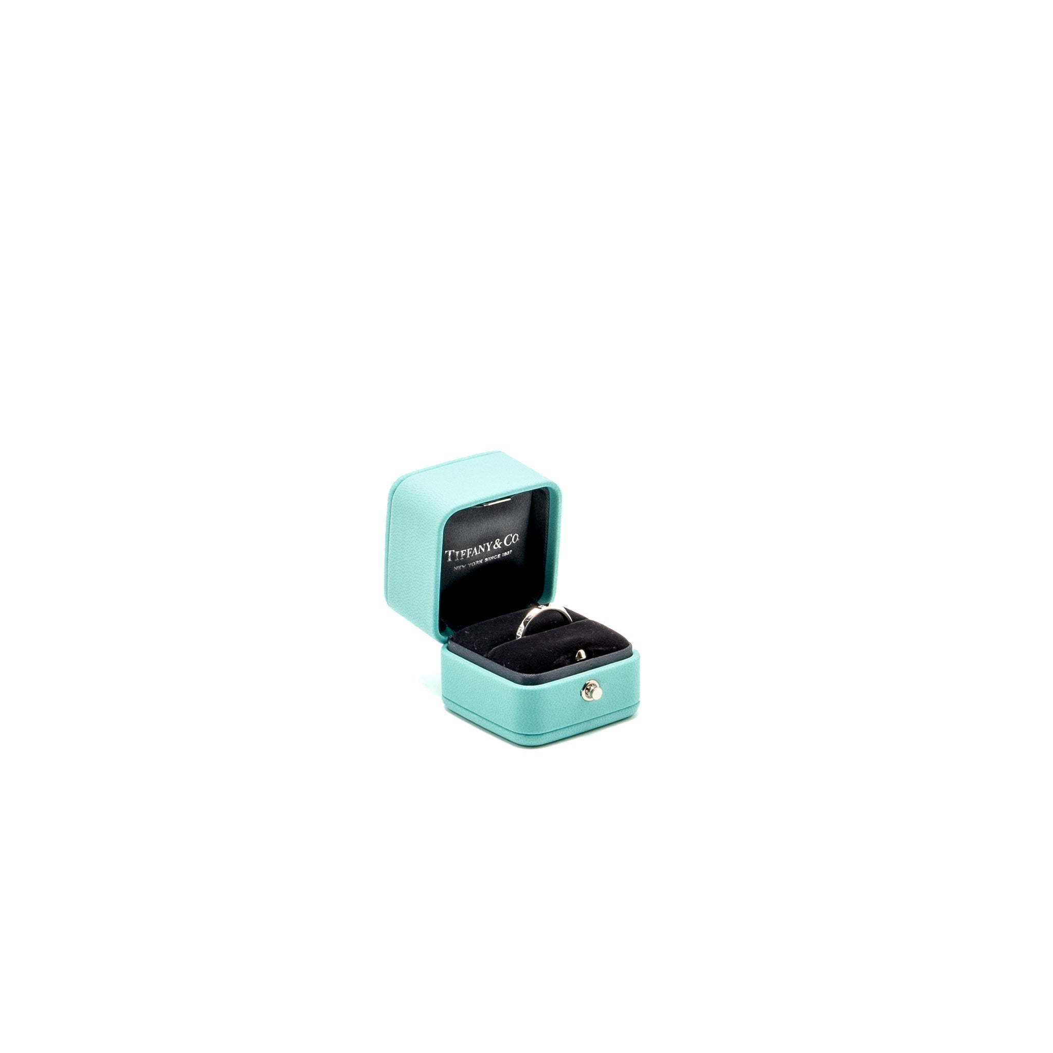 TIFFANY TRUE BAND RING PLATINUM, DIAMONDS
