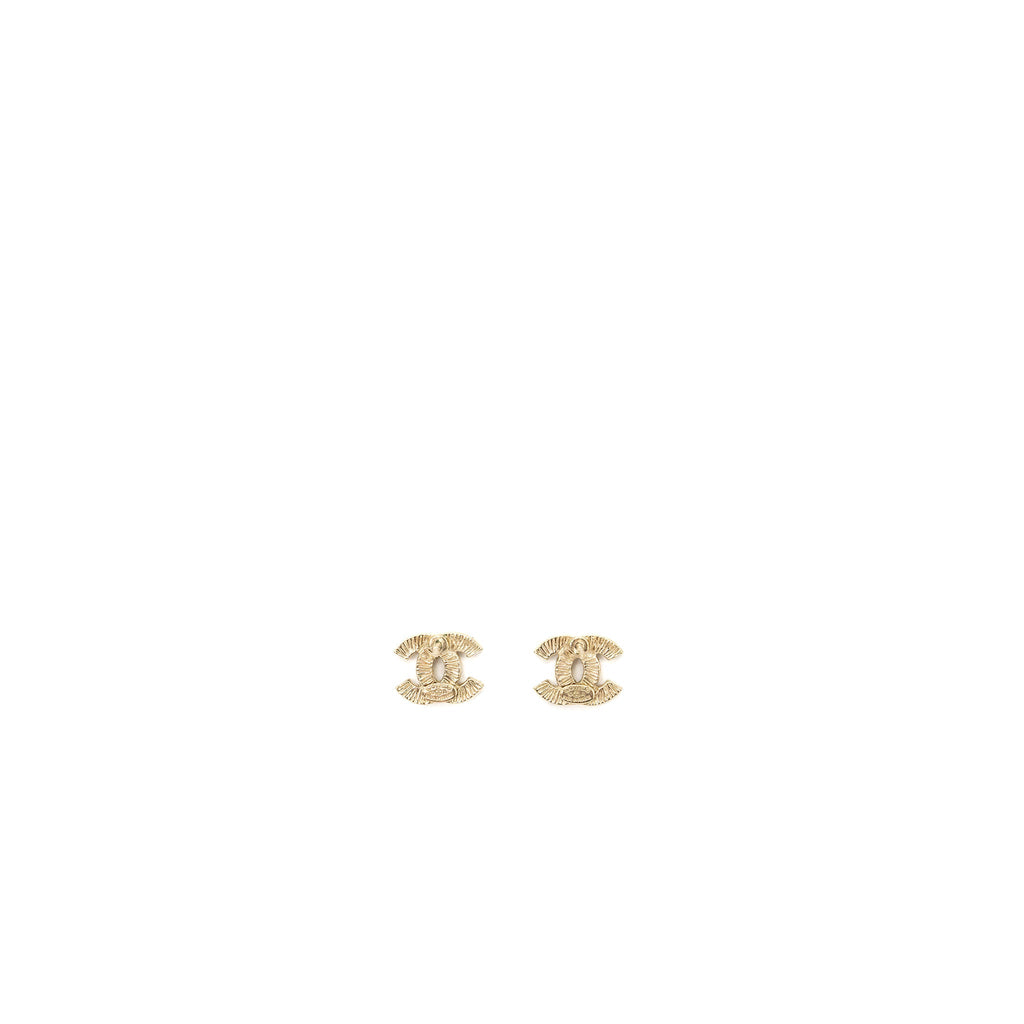 CHANEL CC LOGO CRYSTAL EARRINGS LIGHT GOLD TONE
