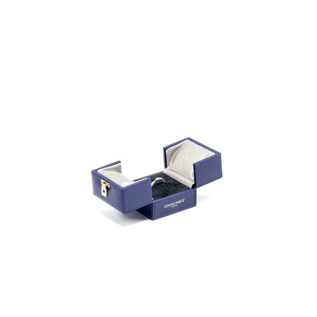 CHAUMET TRIOMPHE DE CHAUMET WEDDING BAND / RING PLATINUM, DIAMONDS