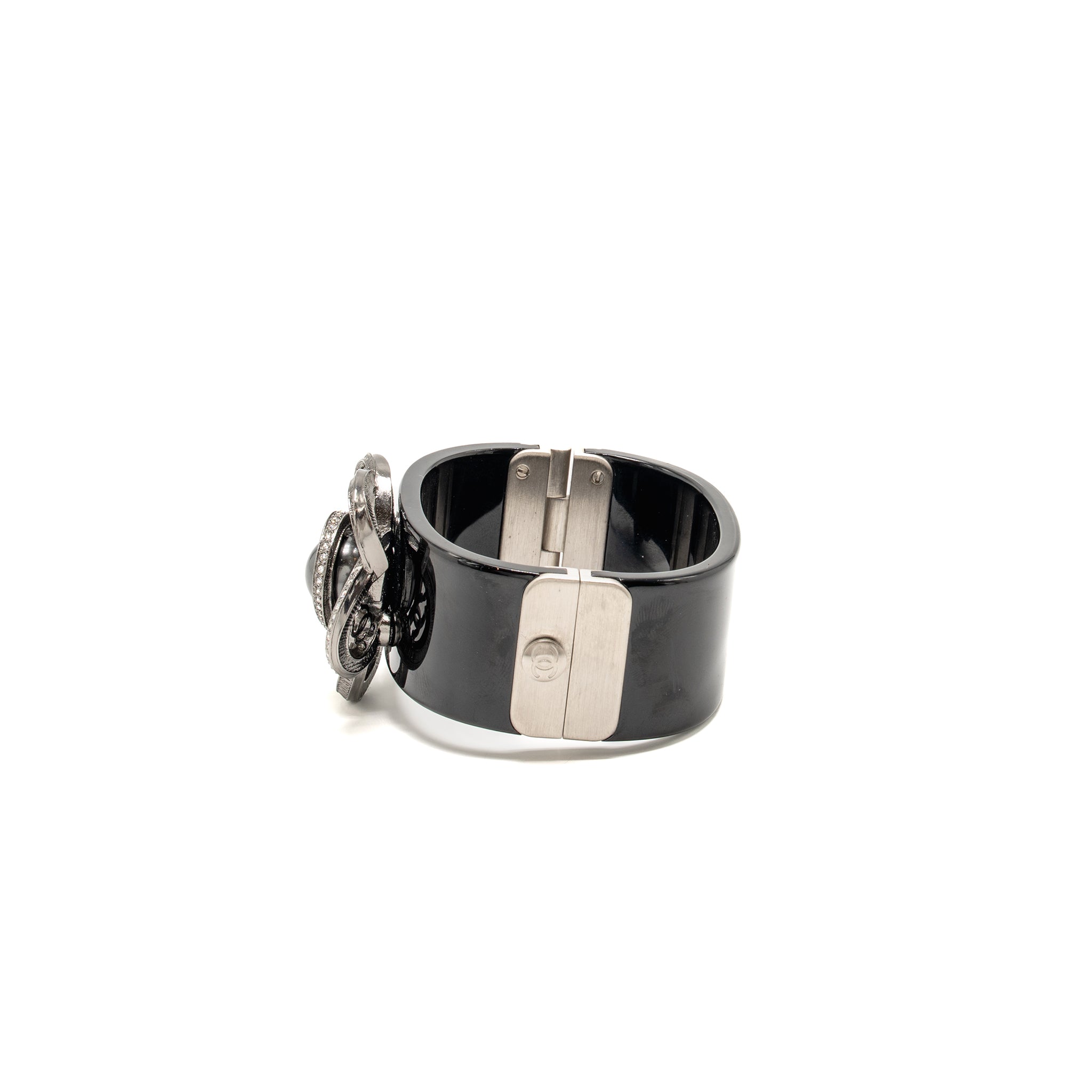 CHANEL CAMELLIA WIDE CUFF BRACELET PEARL/CRYSTAL/RESIN BLACK SILVER TONE