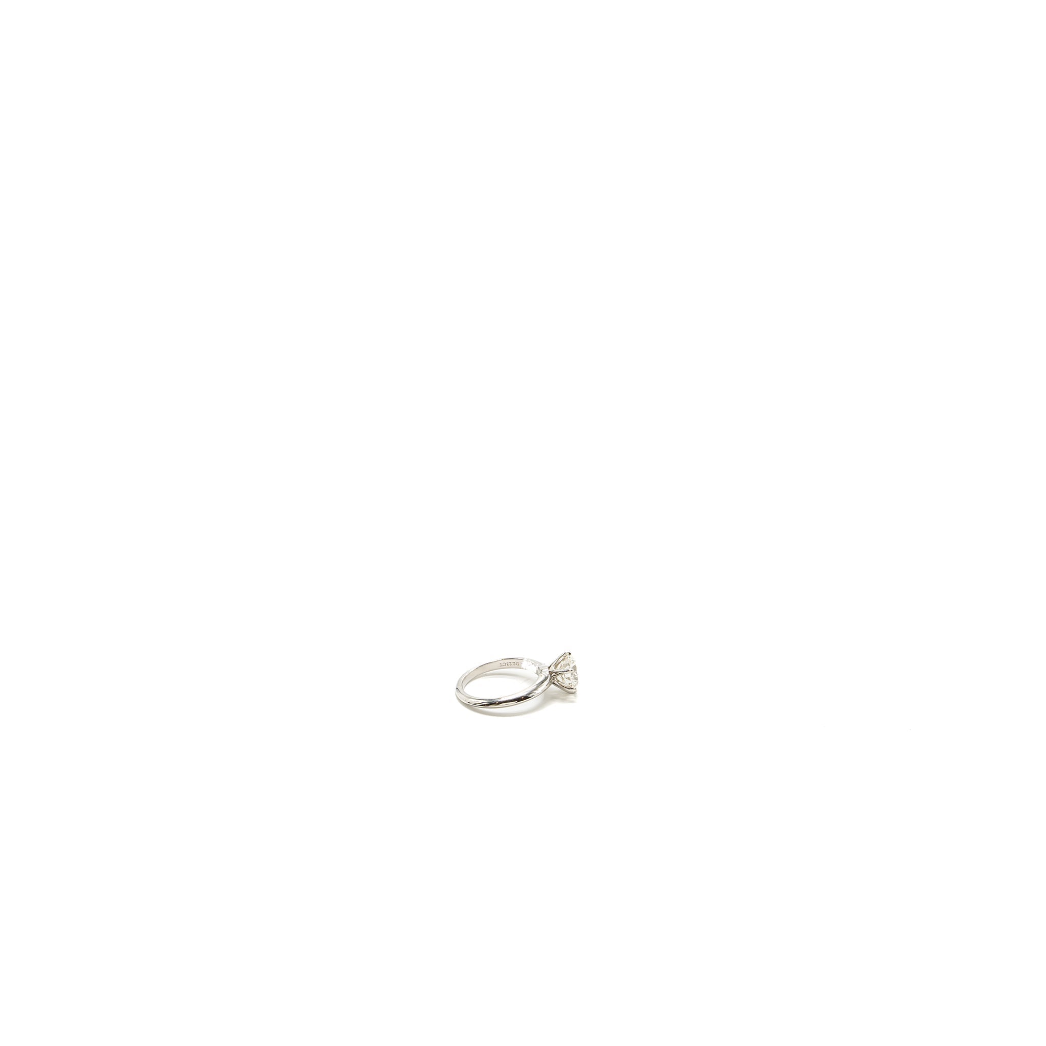 TIFFANY DIAMOND RING 2.23CT COLOR I, VS1