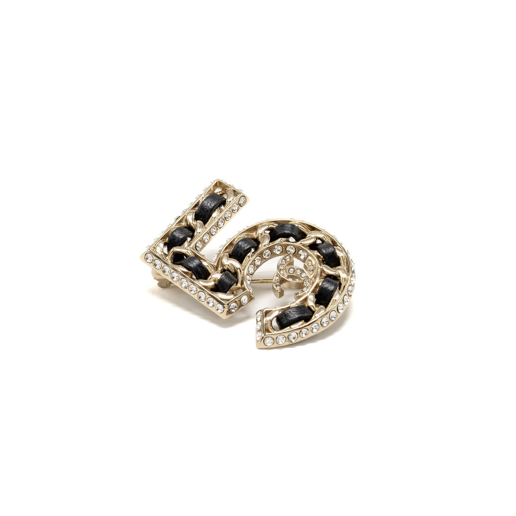 CHANEL NO.5 LEATHER CHAIN CRYSTAL BROOCH LGHW