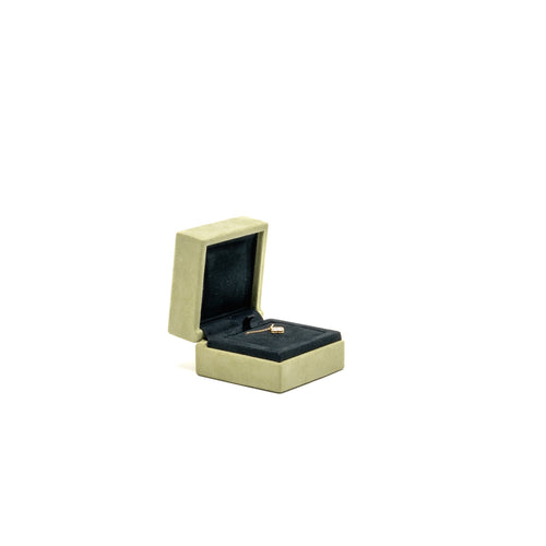 VAN CLEEF AND ARPELS SWEET ALHAMBRA PENDANT YELLOW GOLD / MOTHER OF PEARL