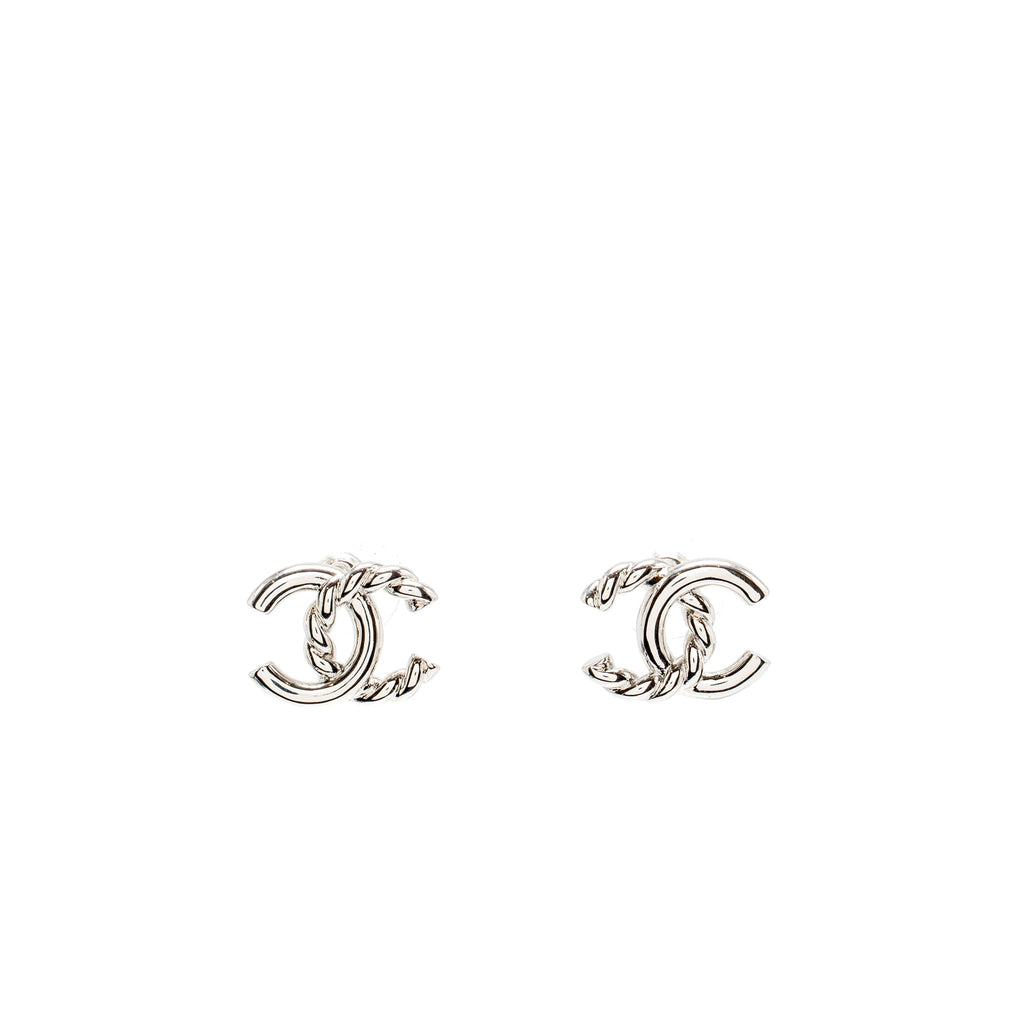 CHANEL CC LOGO EARRINGS SILVER TONE