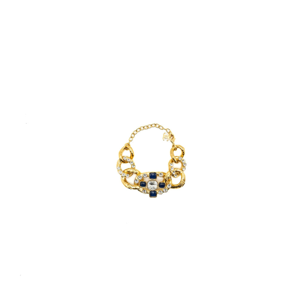 CHANEL TWIST WITH DETAILED CRYSTAL GIANT BRACELET GOLD TONE
