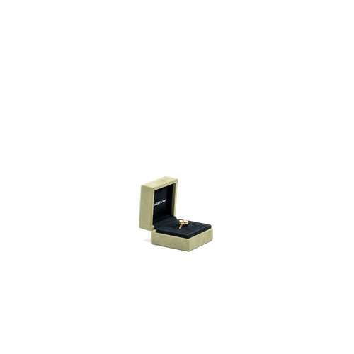 VAN CLEEF AND ARPELS VINTAGE ALHAMBRA RING MOTHER OF PEARL, YELLOW GOLD