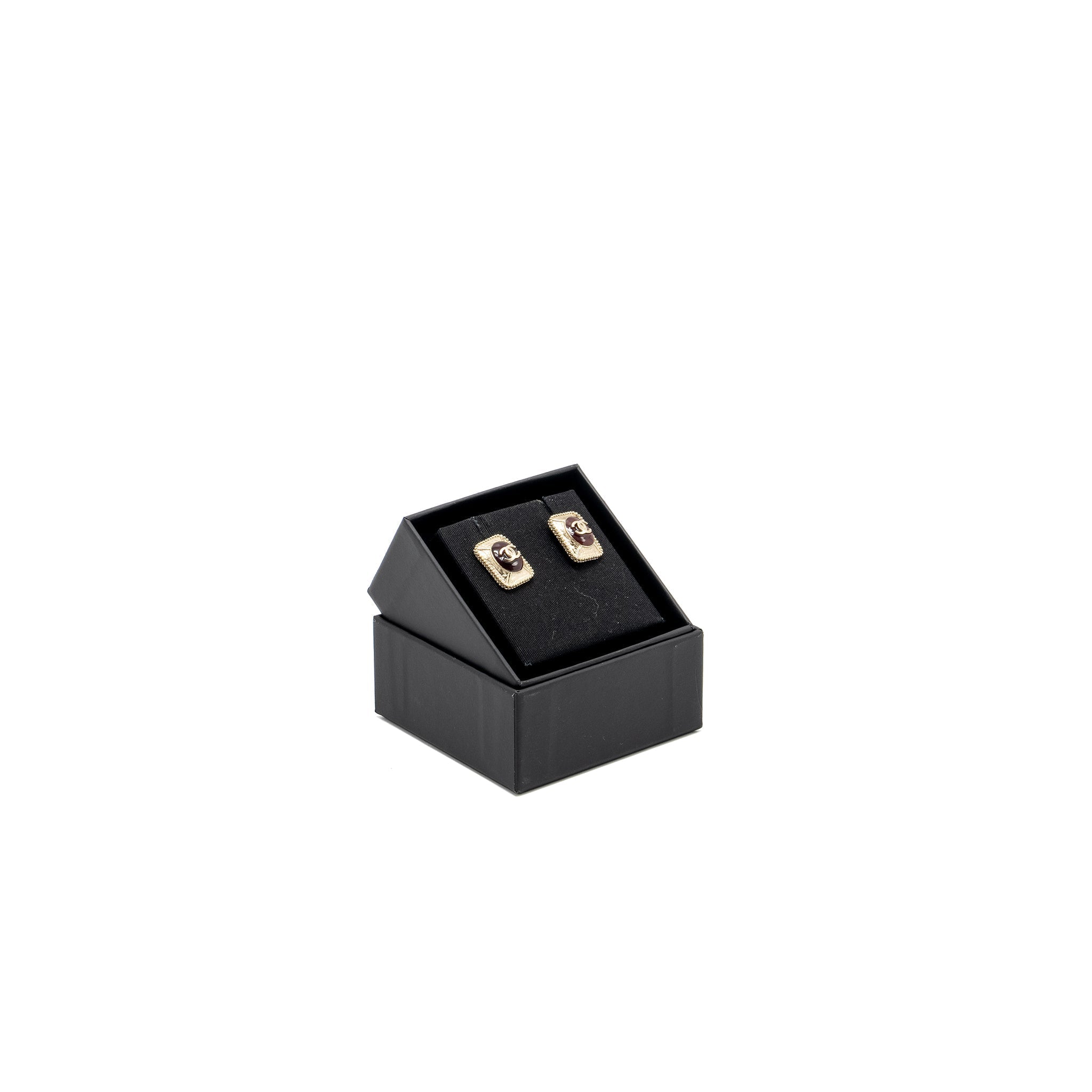 CHANEL CC LOGO SQUARE EARRINGS RED/GOLD TONE