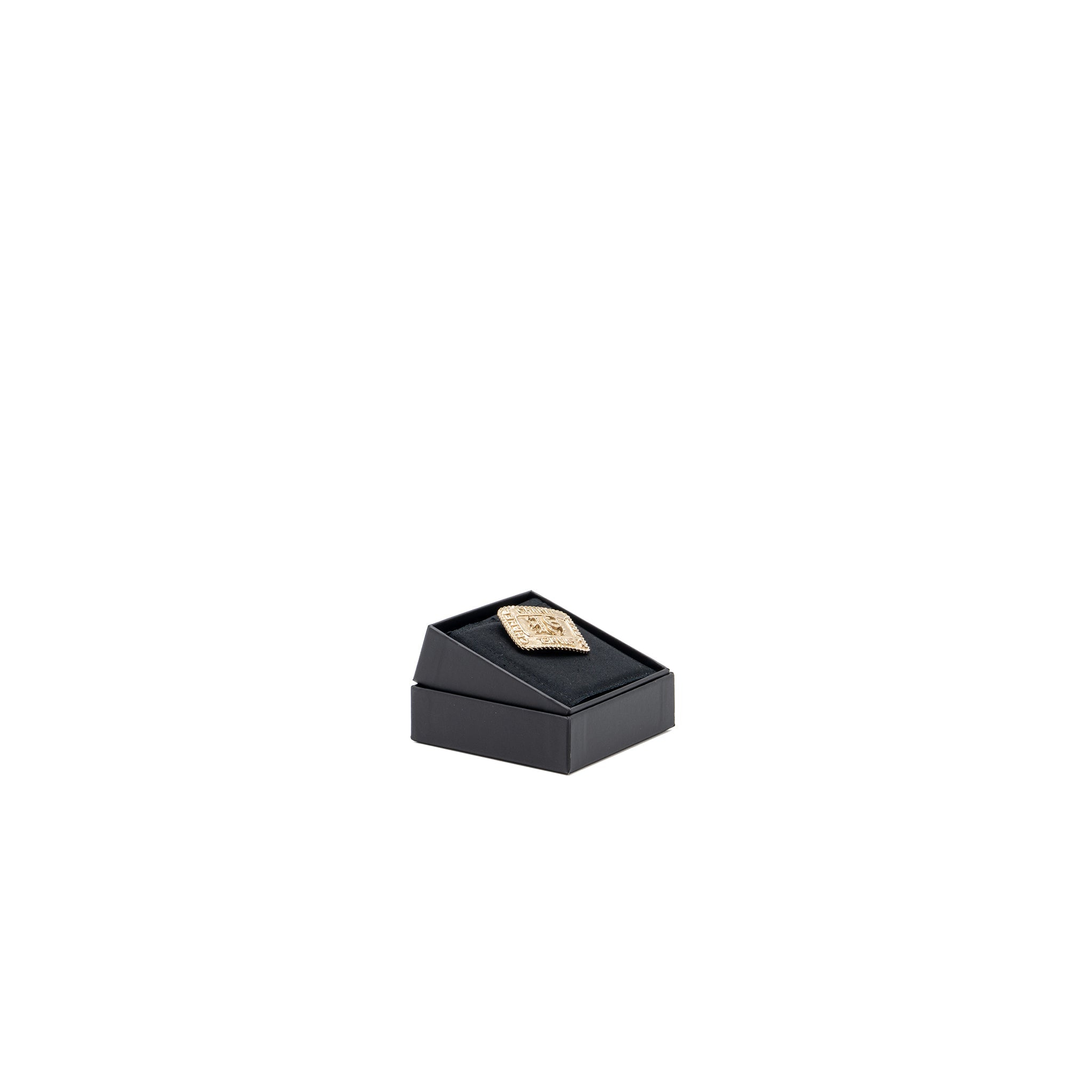 CHANEL CC LOGO AND CROWN BROOCH CRYSTAL LGHW