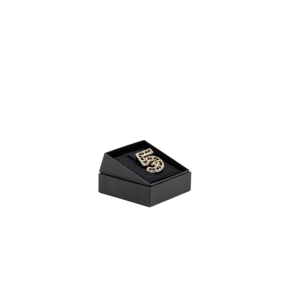 CHANEL NO.5 LEATHER CHAIN CRYSTAL BROOCH LGHW