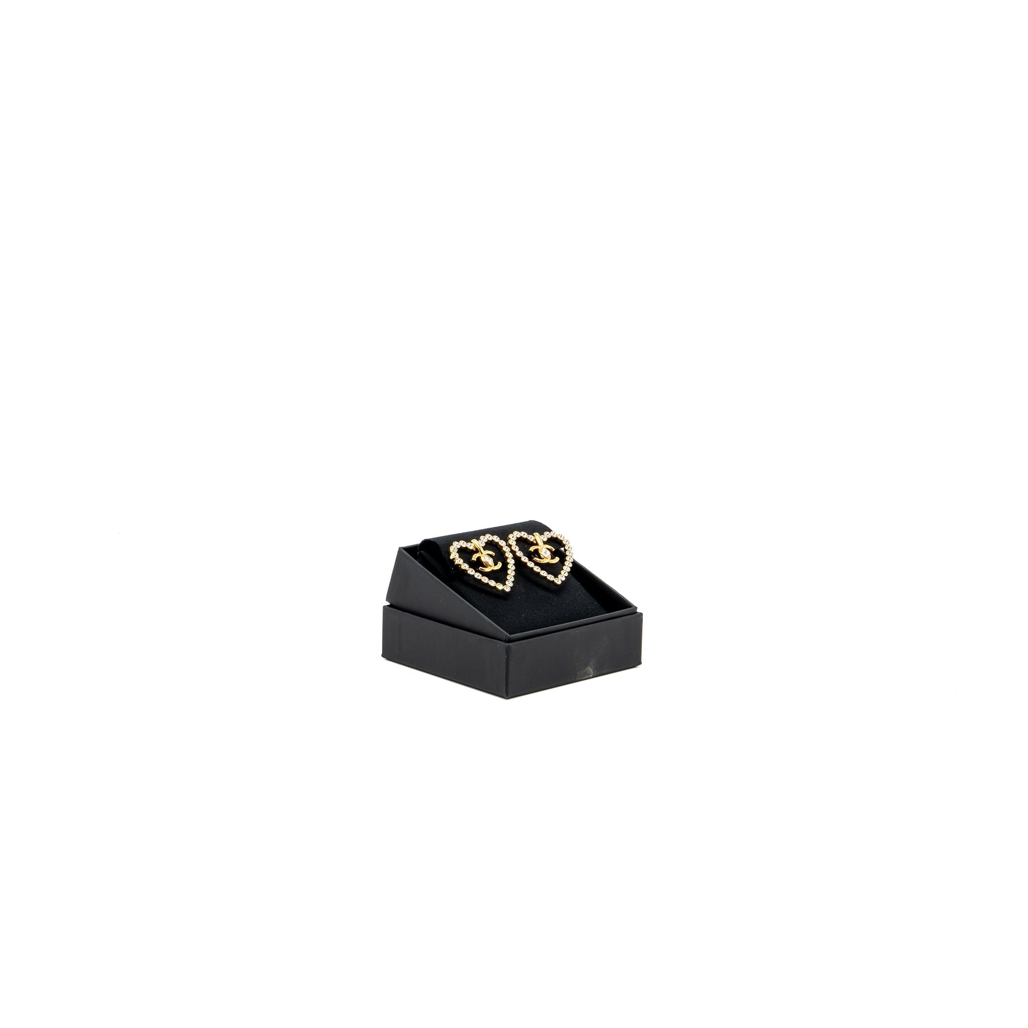 CHANEL GIANT HEART AND CC LOGO EAR CLIPS WITH CRYSTAL GOLD TONE