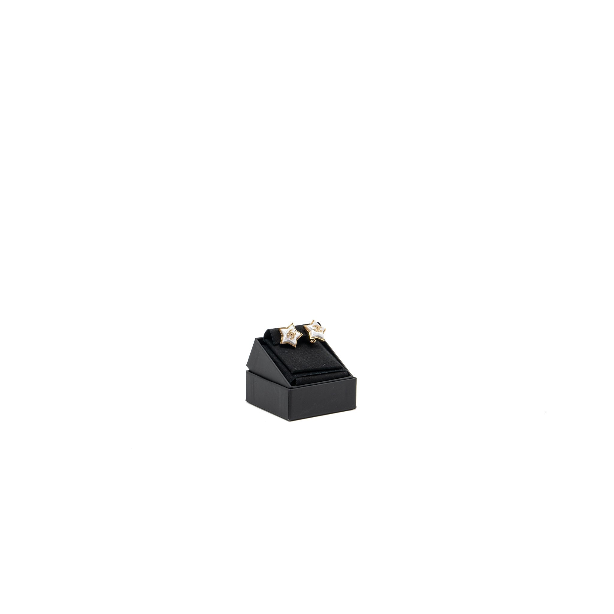 CHANEL STAR AND CC LOGO EAR CLIPS IVORY AND GOLD TONE
