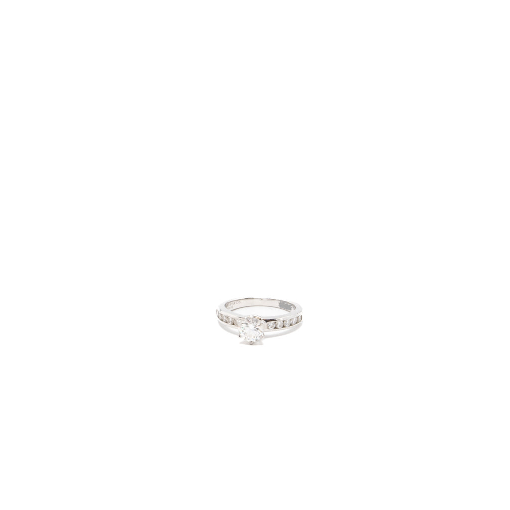 TIFFANY DIAMOND RING 0.76CT E COLOR VVS2