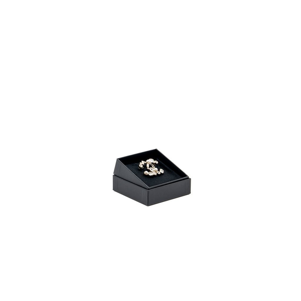 CHANEL CC LOGO BROOCH CRYSTAL/PEARL LGHW