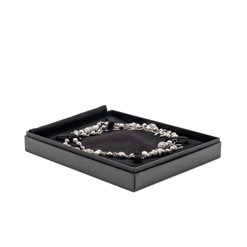 CHANEL CRYSTAL/PEARL CC LOGO LONG NECKLACE SILVER TONE