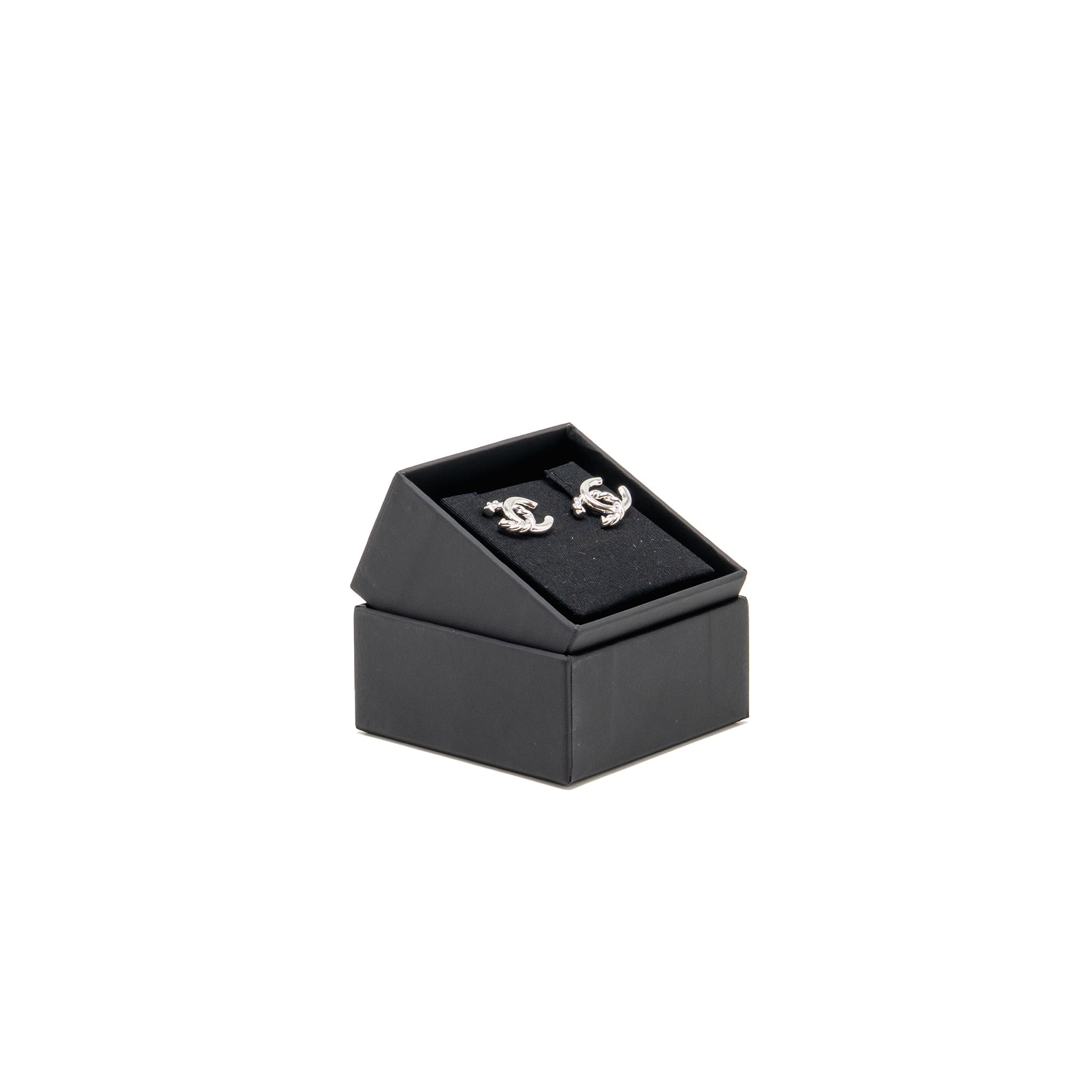 CHANEL CC LOGO EARRINGS SILVER TONE