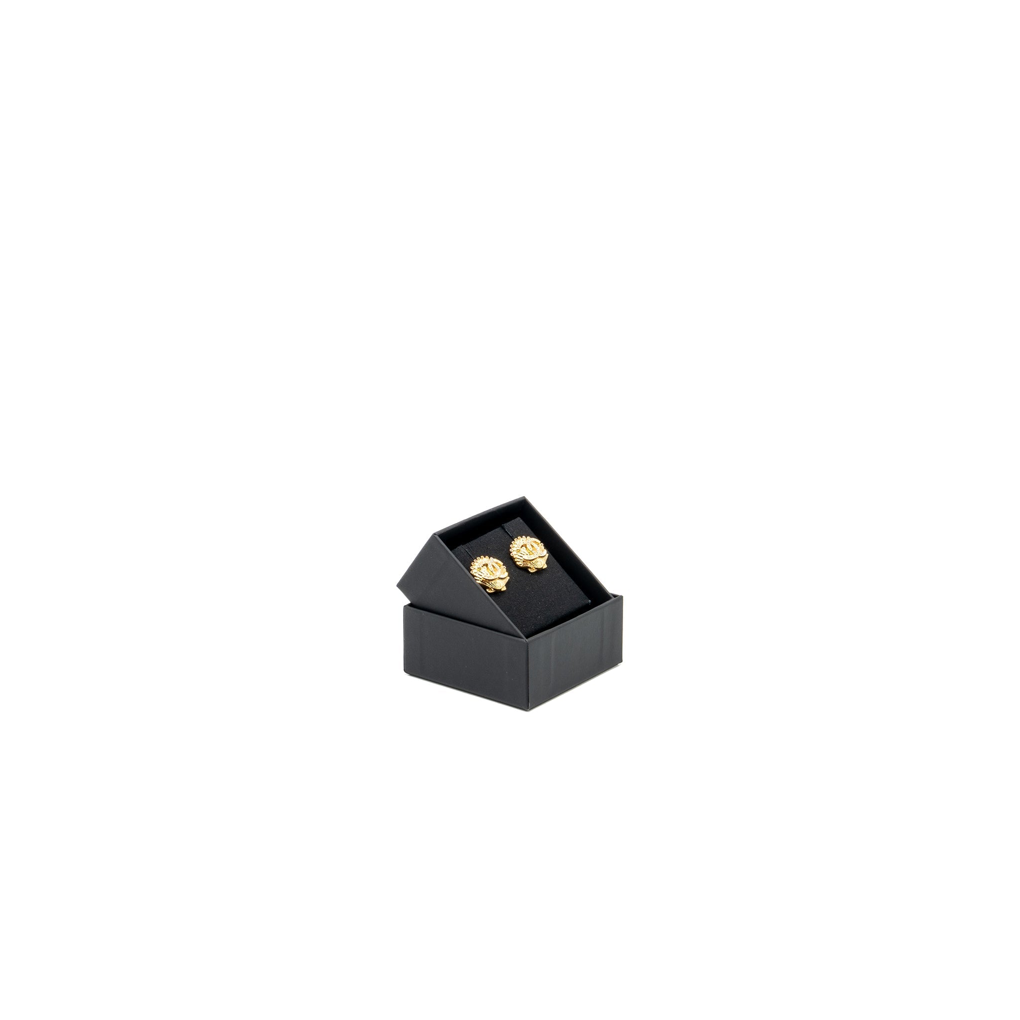 CHANEL CC LOGO SHELL EARRINGS MULTICOLOUR CRYSTAL GOLD TONE