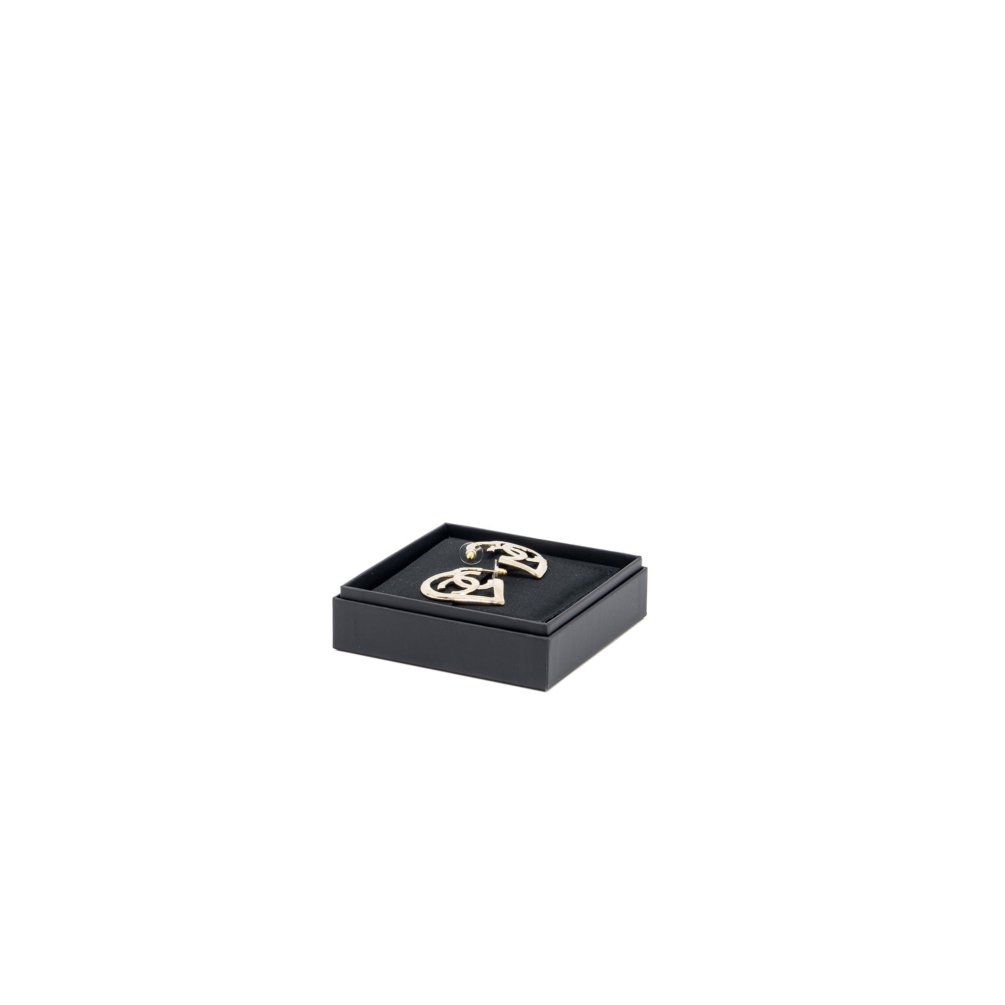 CHANEL GIANT HEART AND CC LOGO EARRINGS LIGHT GOLD TONE