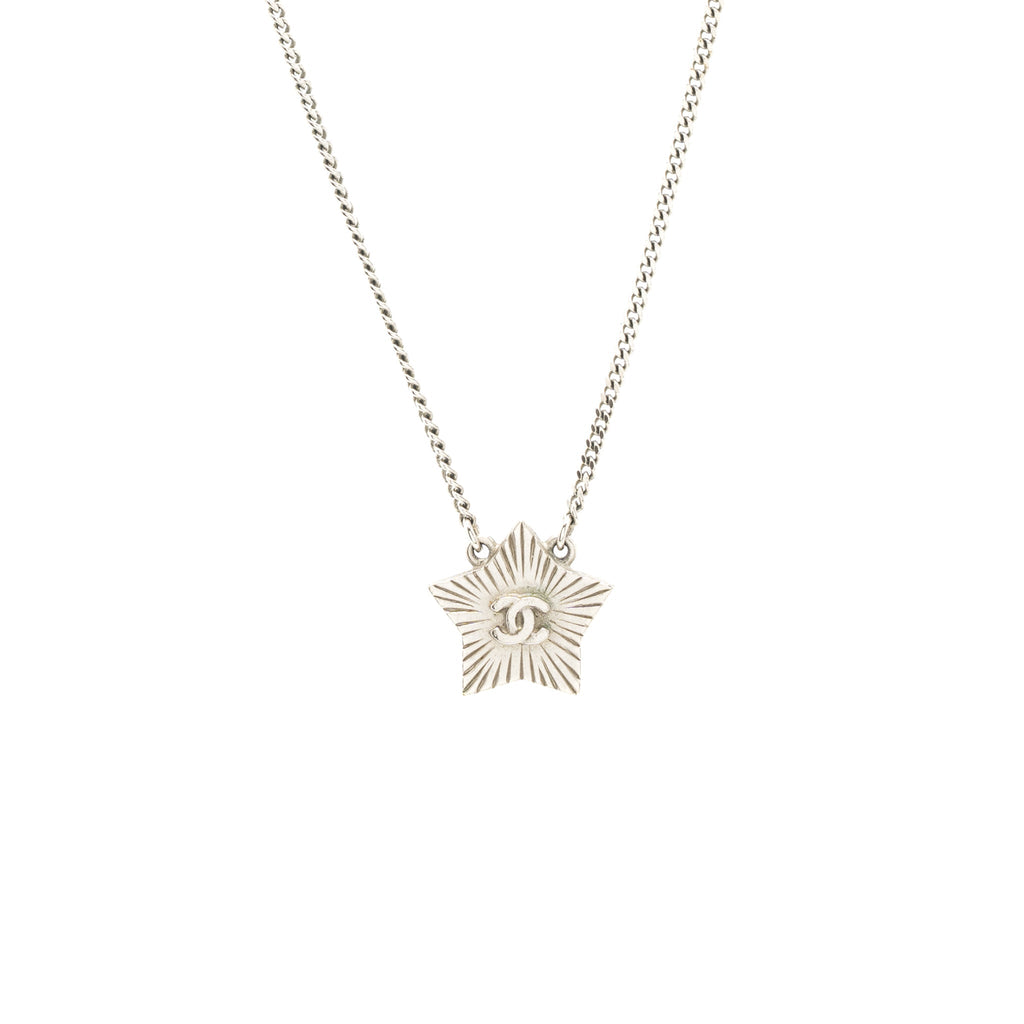 CHANEL STAR NECKLACE WITH CC LOGO GREY WITH RUTHENIUM HARDWARE