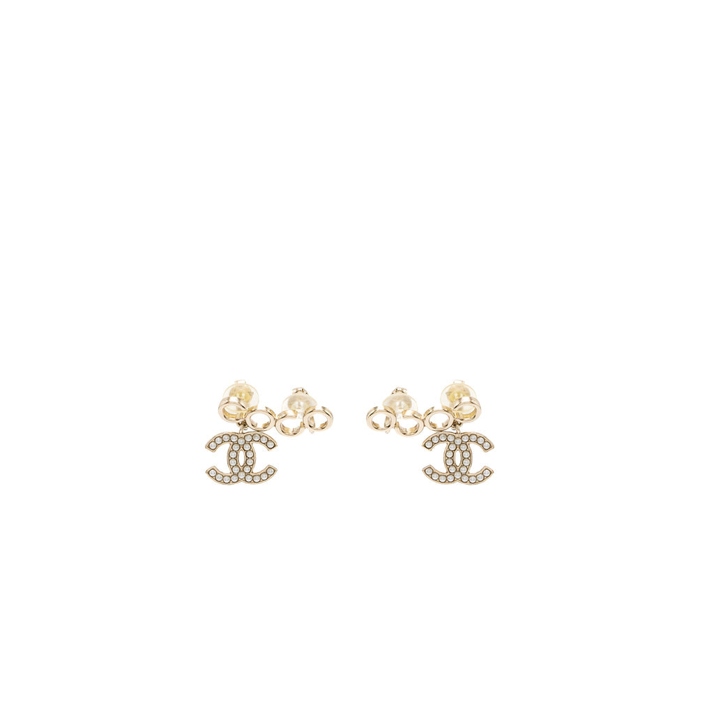 CHANEL COCO AND CC LOGO EAR CLIPS PEARL LIGHT GOLD HARDWARE