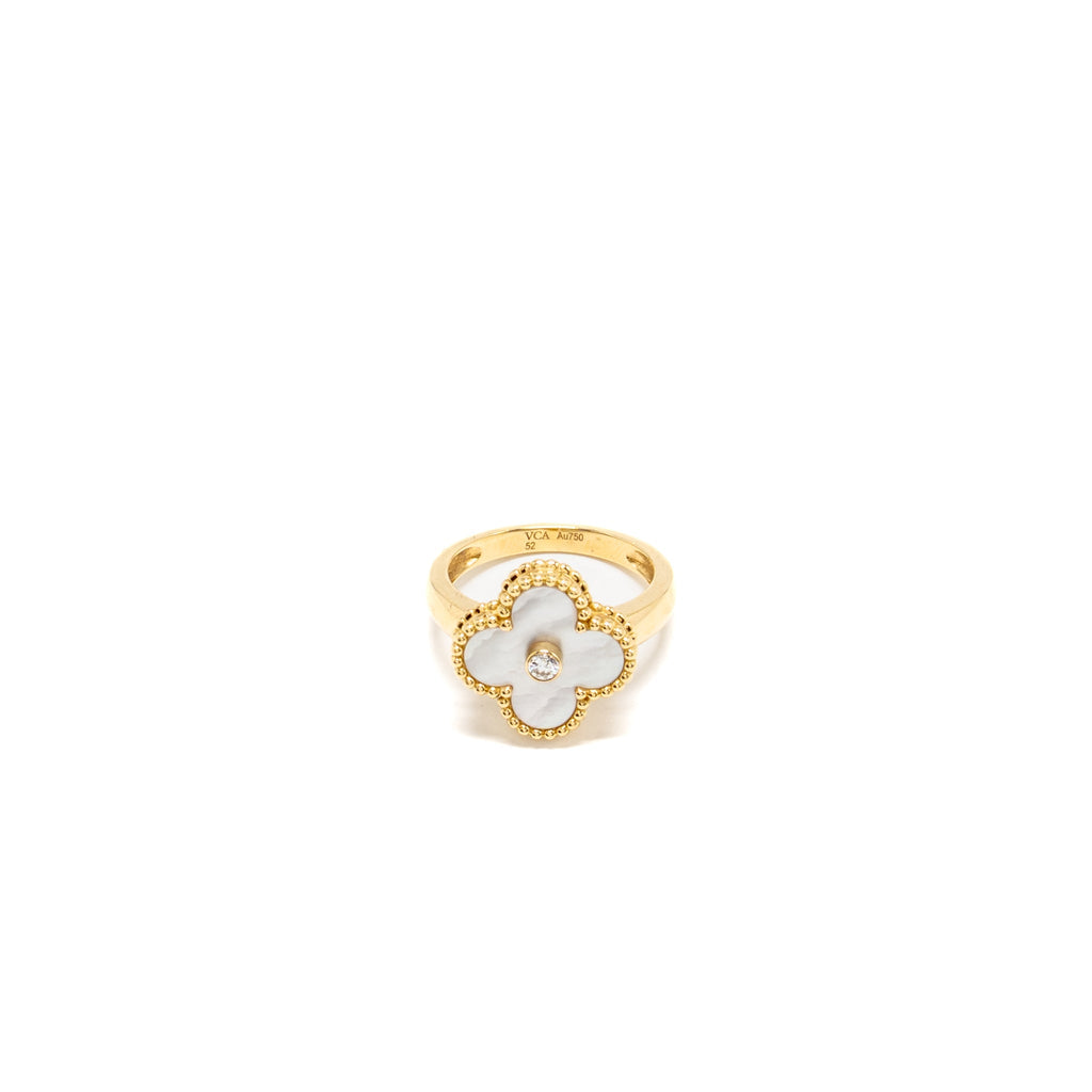 VAN CLEEF & ARPELS VINTAGE ALHAMBRA RING YELLOW GOLD, DIAMOND, MOTHER-OF-PEARL