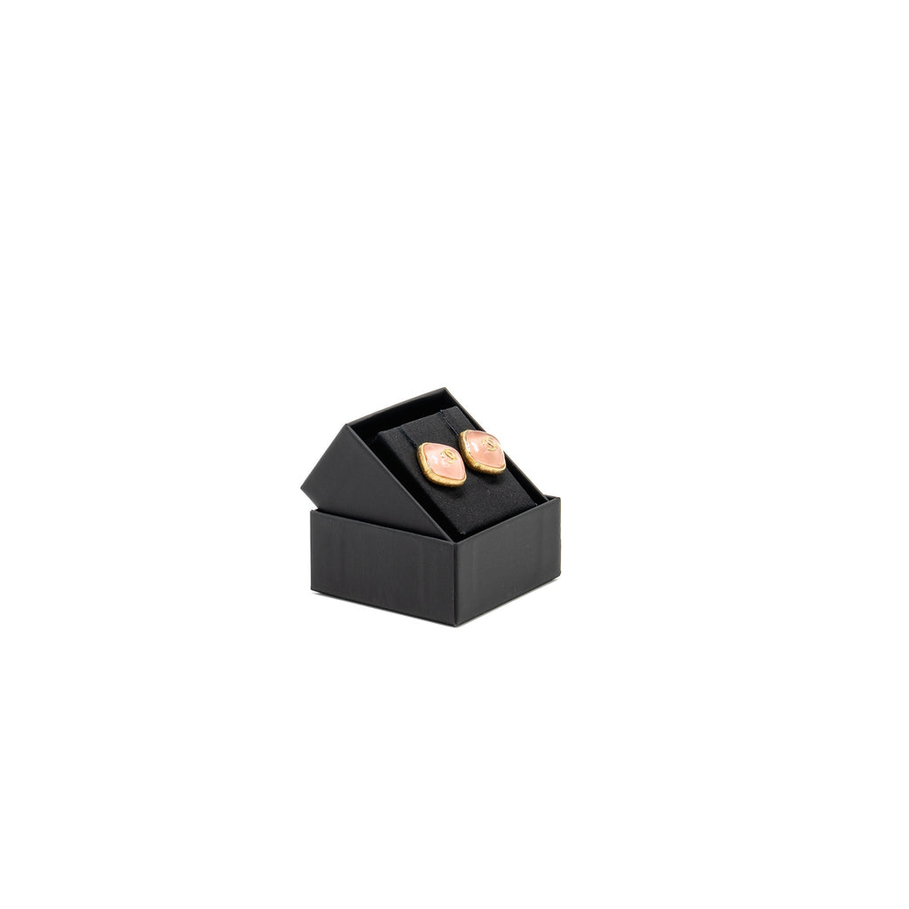 CHANEL SQUARE CC LOGO EARRINGS PINK, GOLD TONE