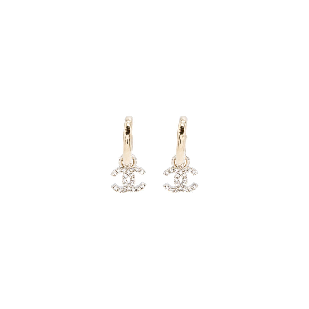CHANEL ROUND CC LOGO DROPPED EARRING CRYSTAL LIGHT GOLD TONE