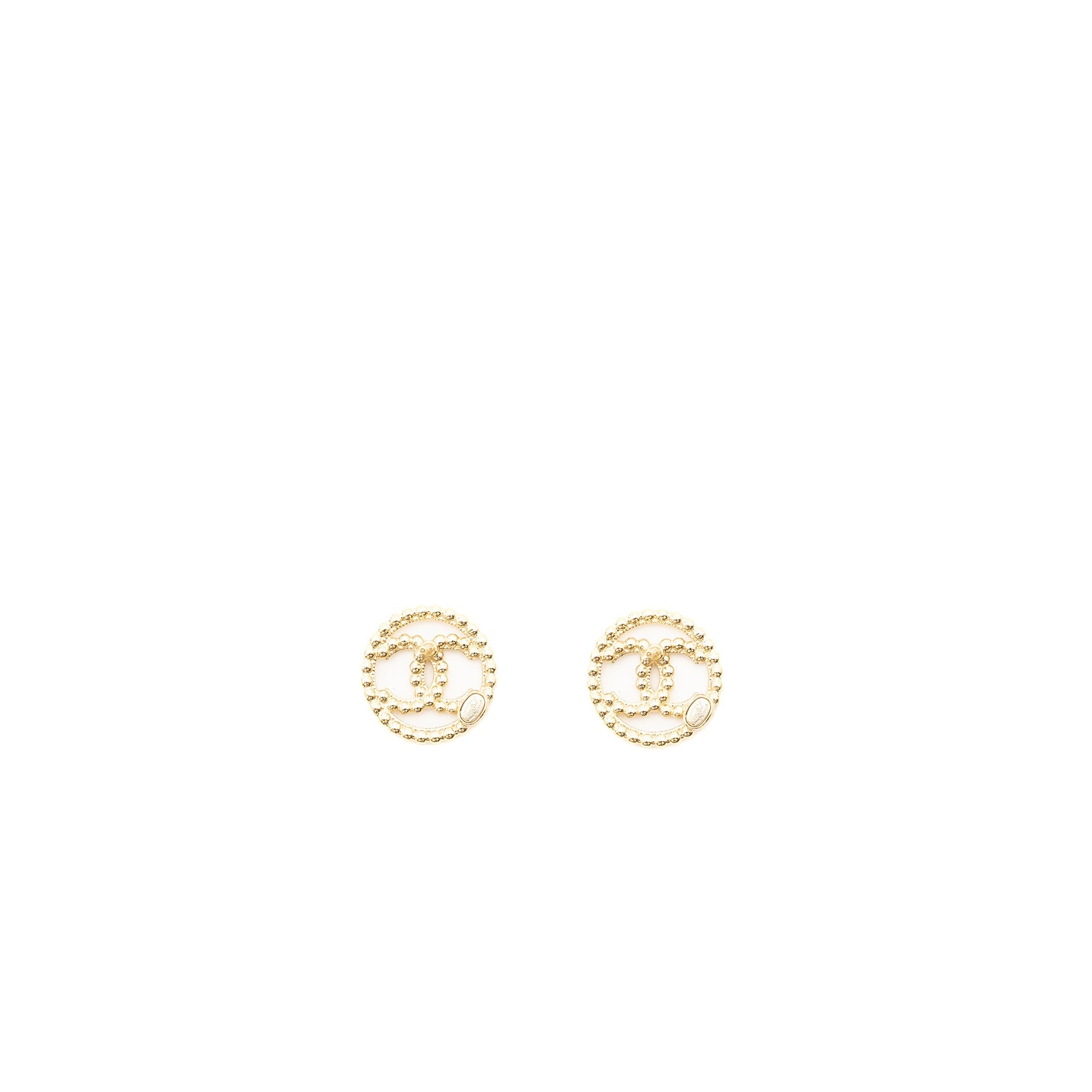 CHANEL 22C ROUND CC LOGO EARRINGS LIGHT GOLD TONE