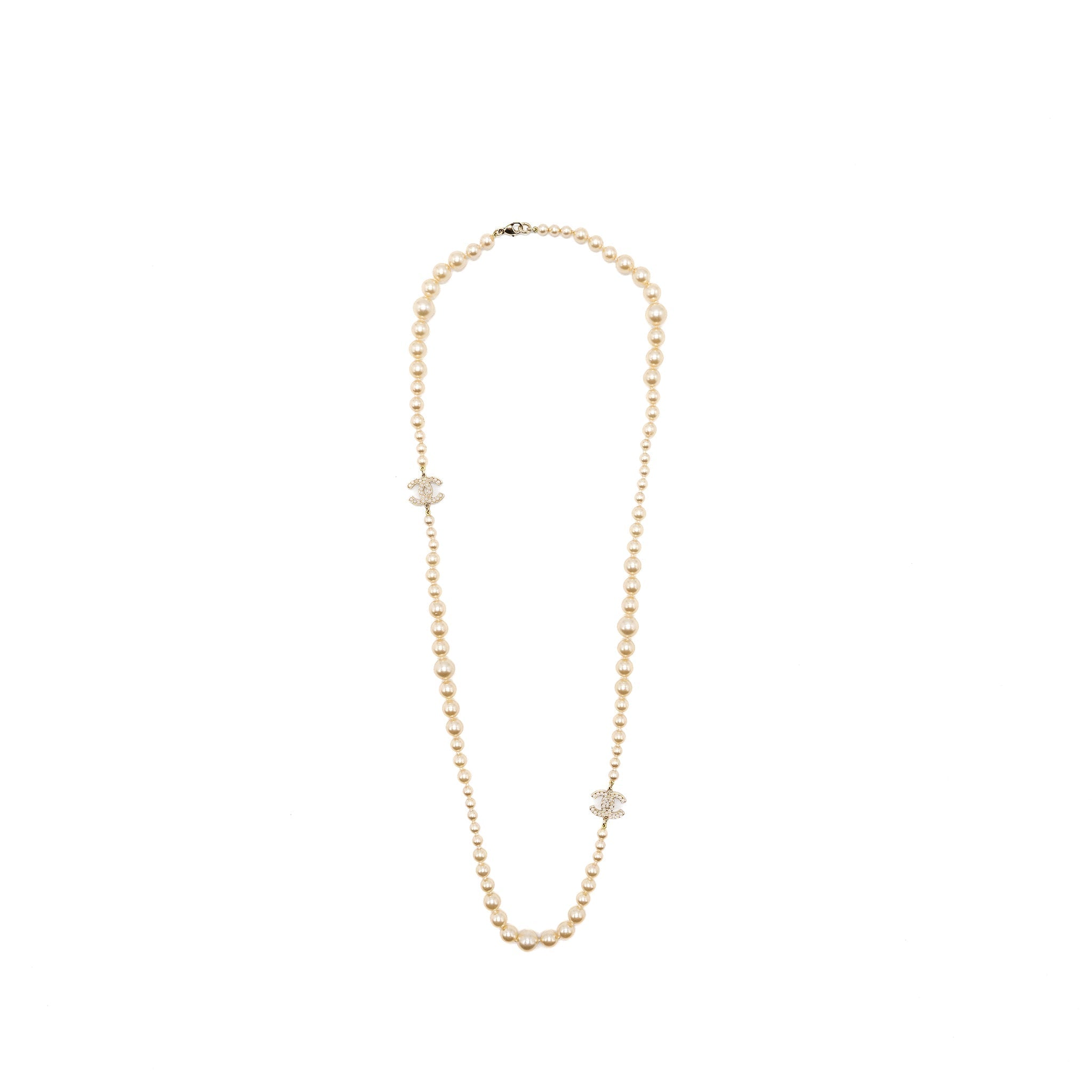 CHANEL CC LOGO PEARL LONG NECKLACE LGHW