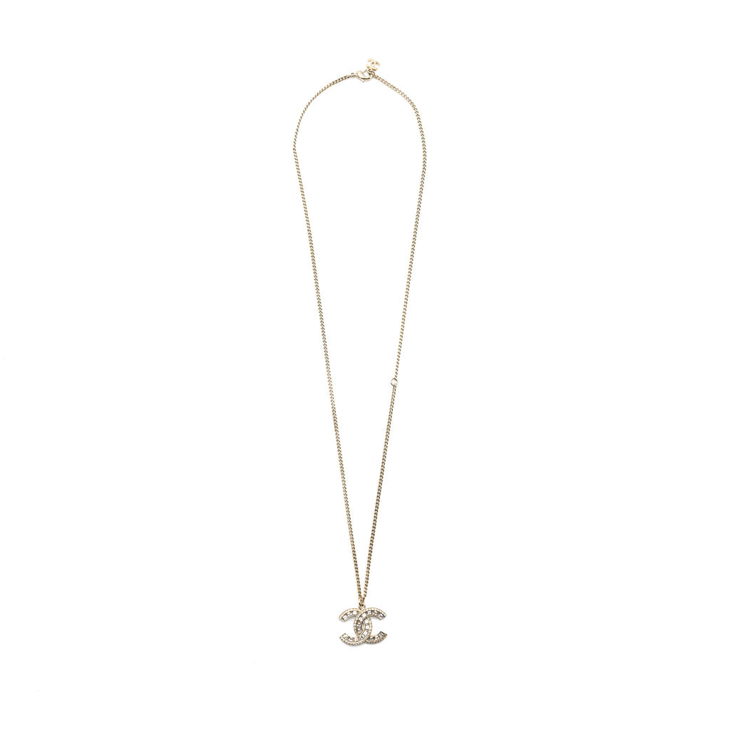 CHANEL CLASSIC CC LOGO PENDANT CRYSTAL LGHW