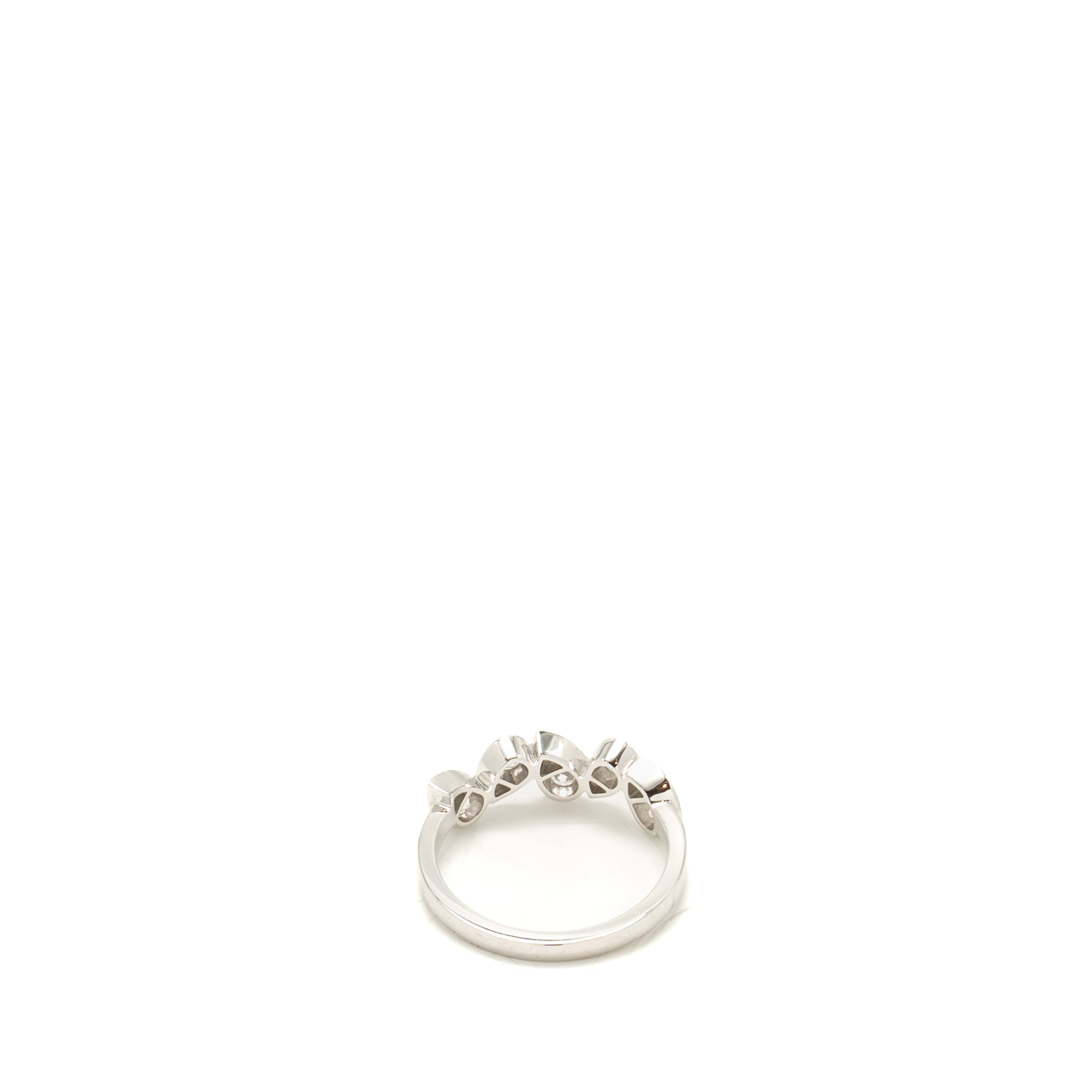 CHAUMET JOSEPHINE RONDE D’AIGRETTES RING WHITE GOLD WITH DIAMONDS