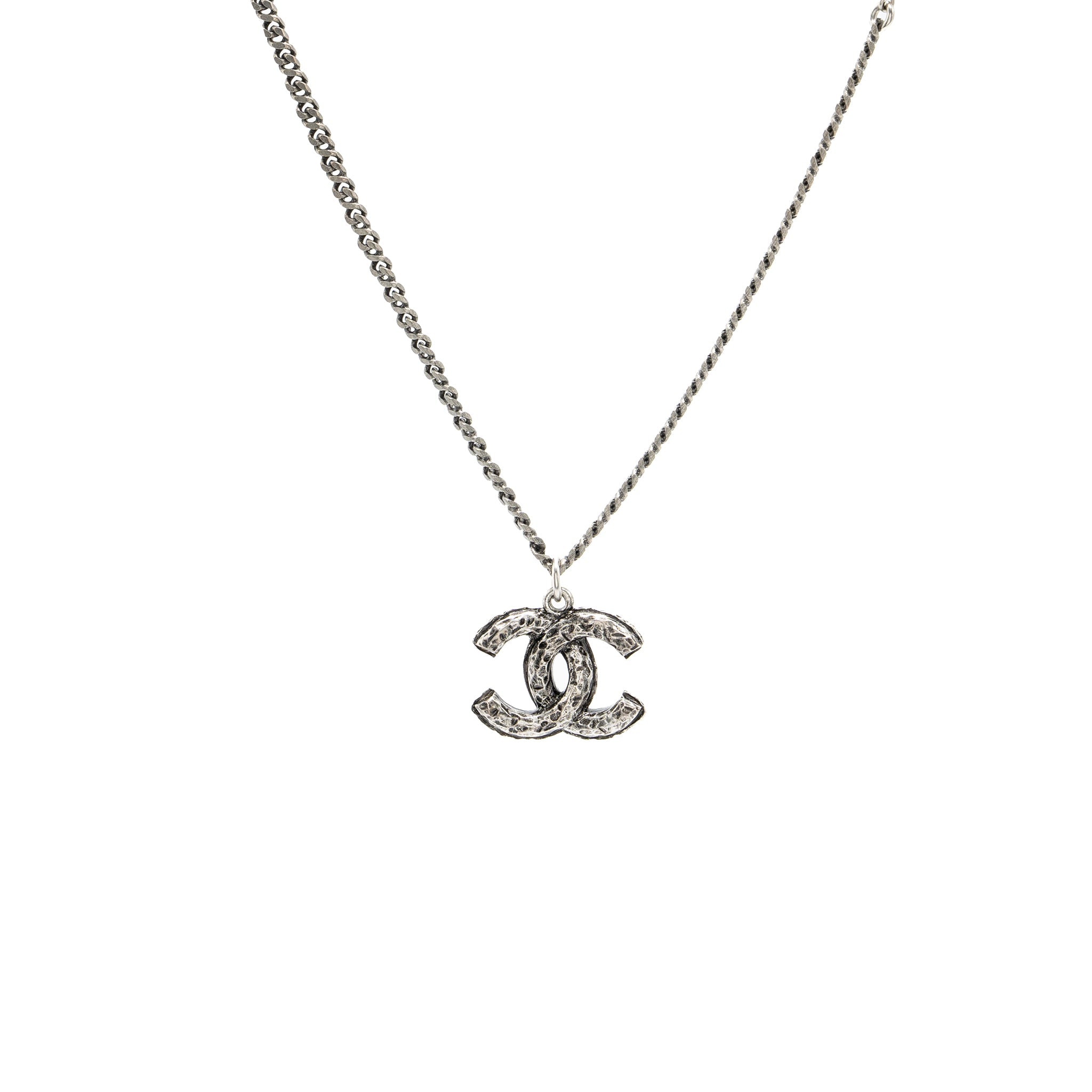 CHANEL CC LOGO NECKLACE CRYSTAL/ PEARL RUTHENIUM HARDWARE
