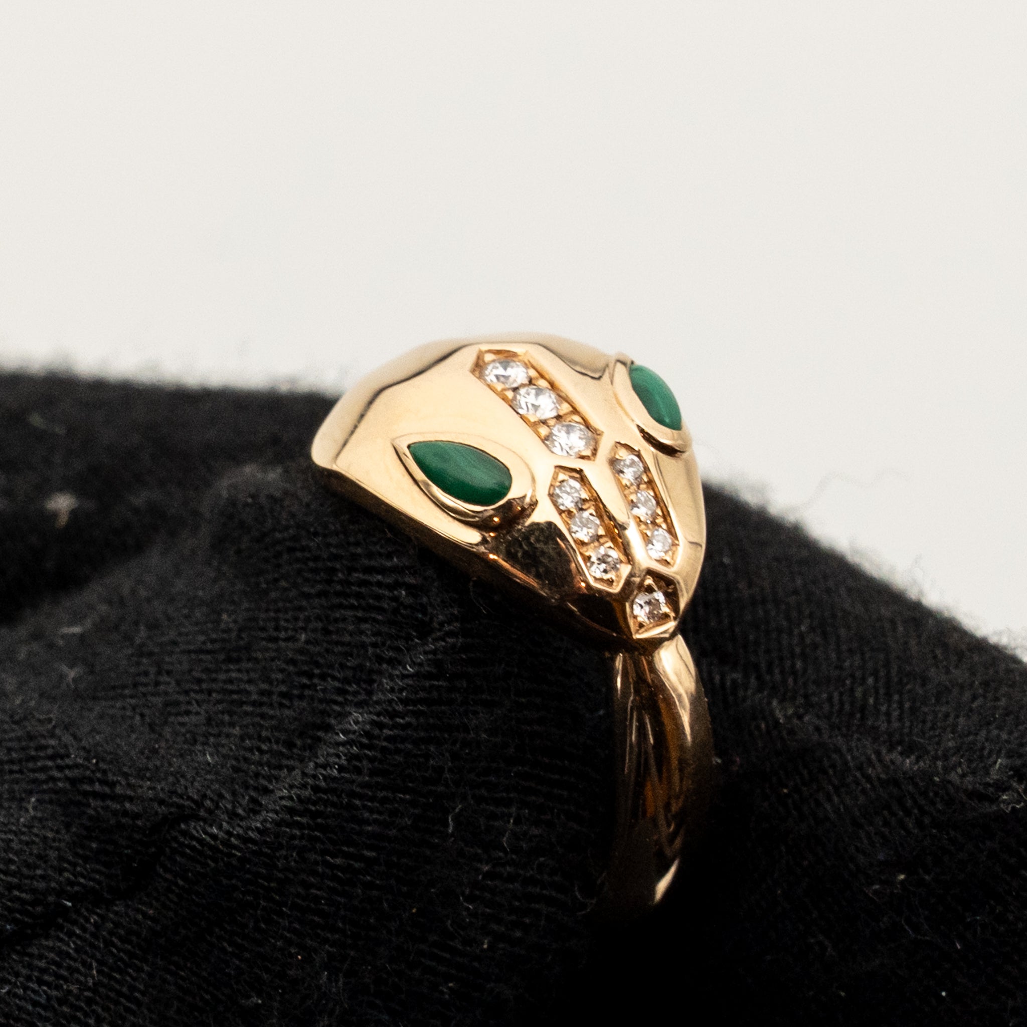 BVLGARI SERPENTI RING ROSE GOLD, DIAMOND / MALACHITE