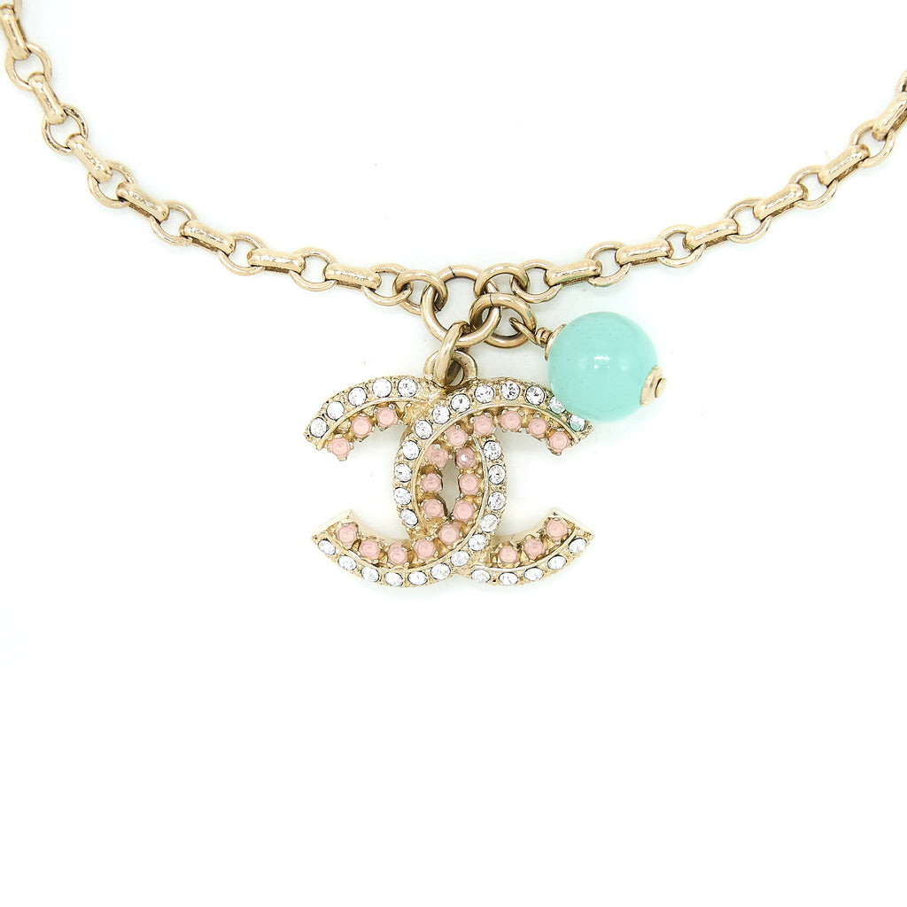 CHANEL CC LOGO BRACELET MULTICOLOUR PEARL/CRYSTAL LIGHT GOLD TONE