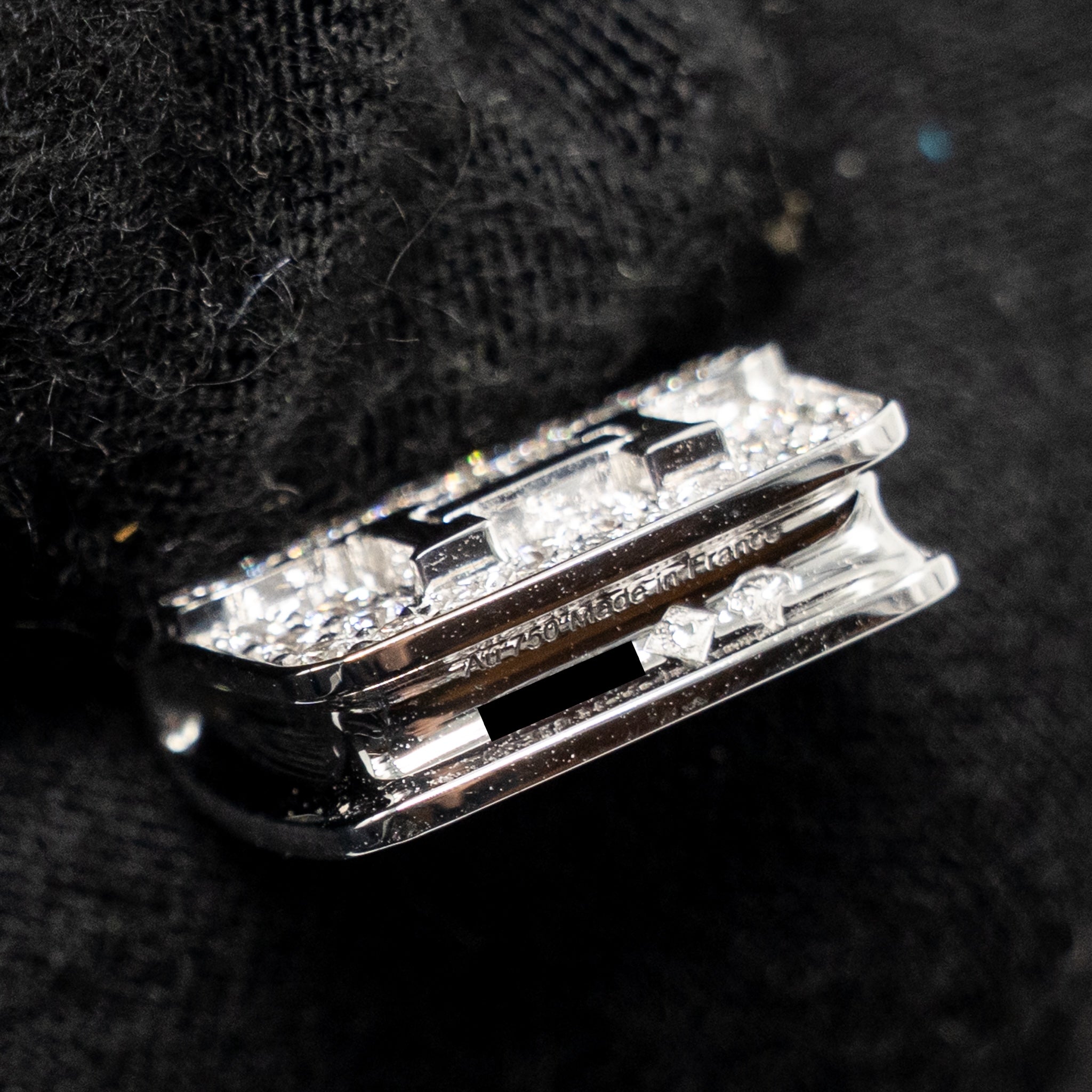 HERMES CONSTANCE AMULETTE PENDANT WHITE GOLD DIAMONDS