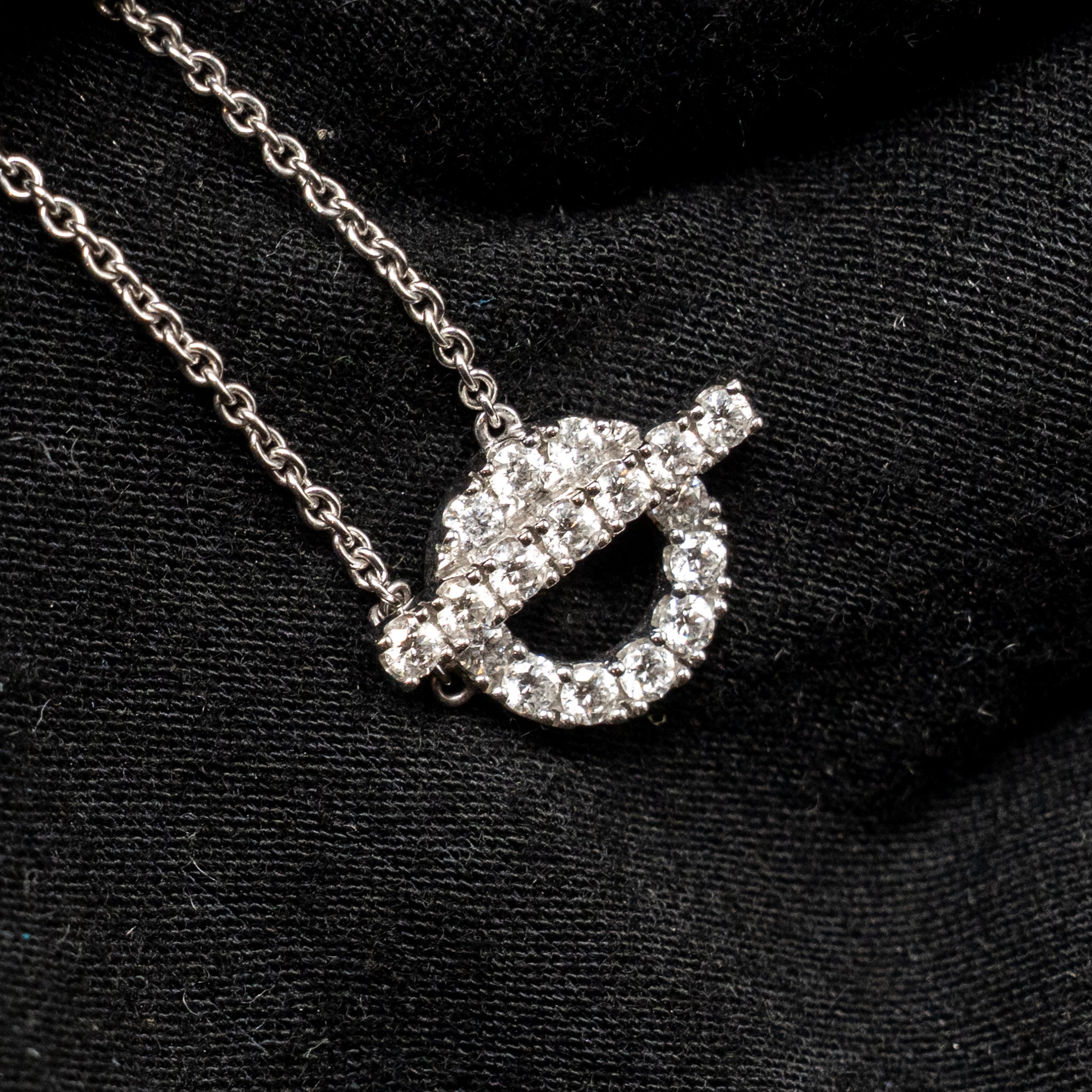 HERMES FINESSE PENDANT WHITE GOLD DIAMONDS