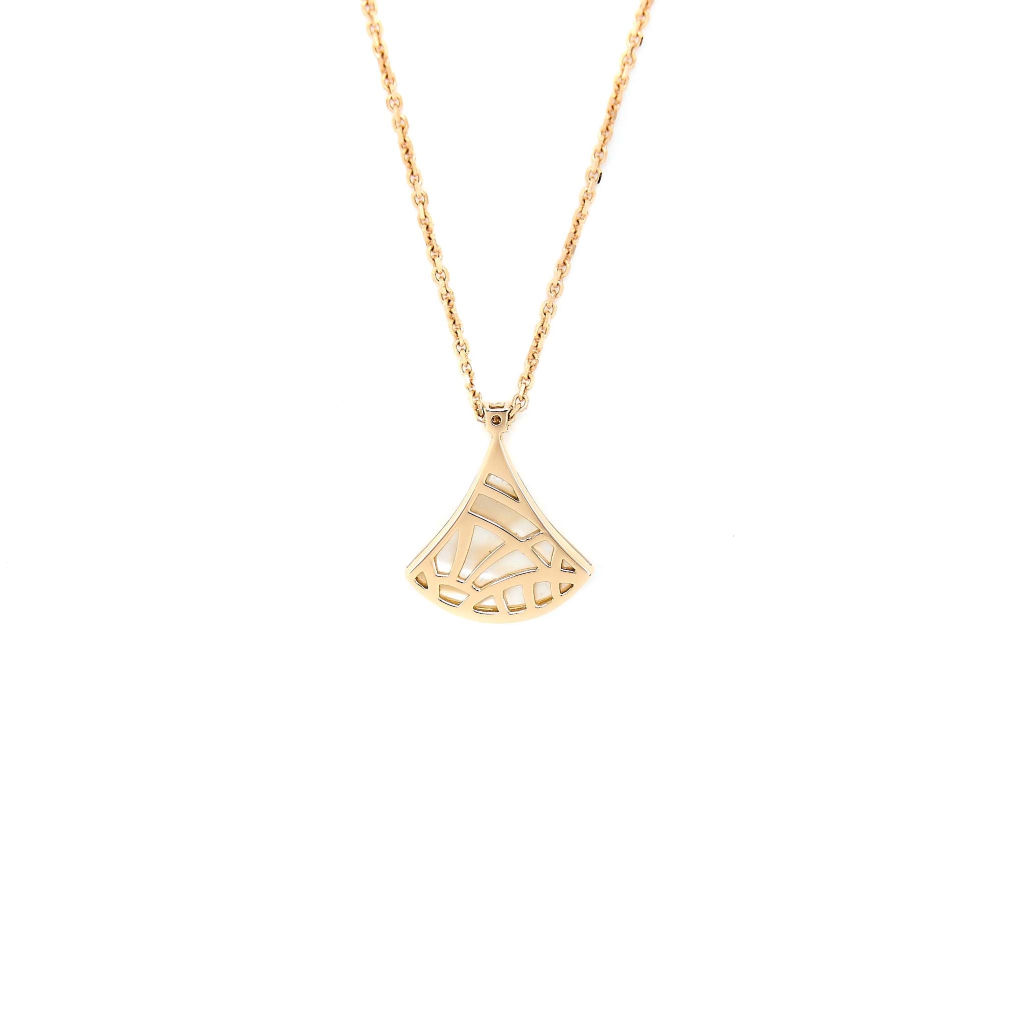 BVLGARI DIVA`S DREAM NECKLACE MOTHER OF PEARL WITH DIAMOND ROSE GOLD