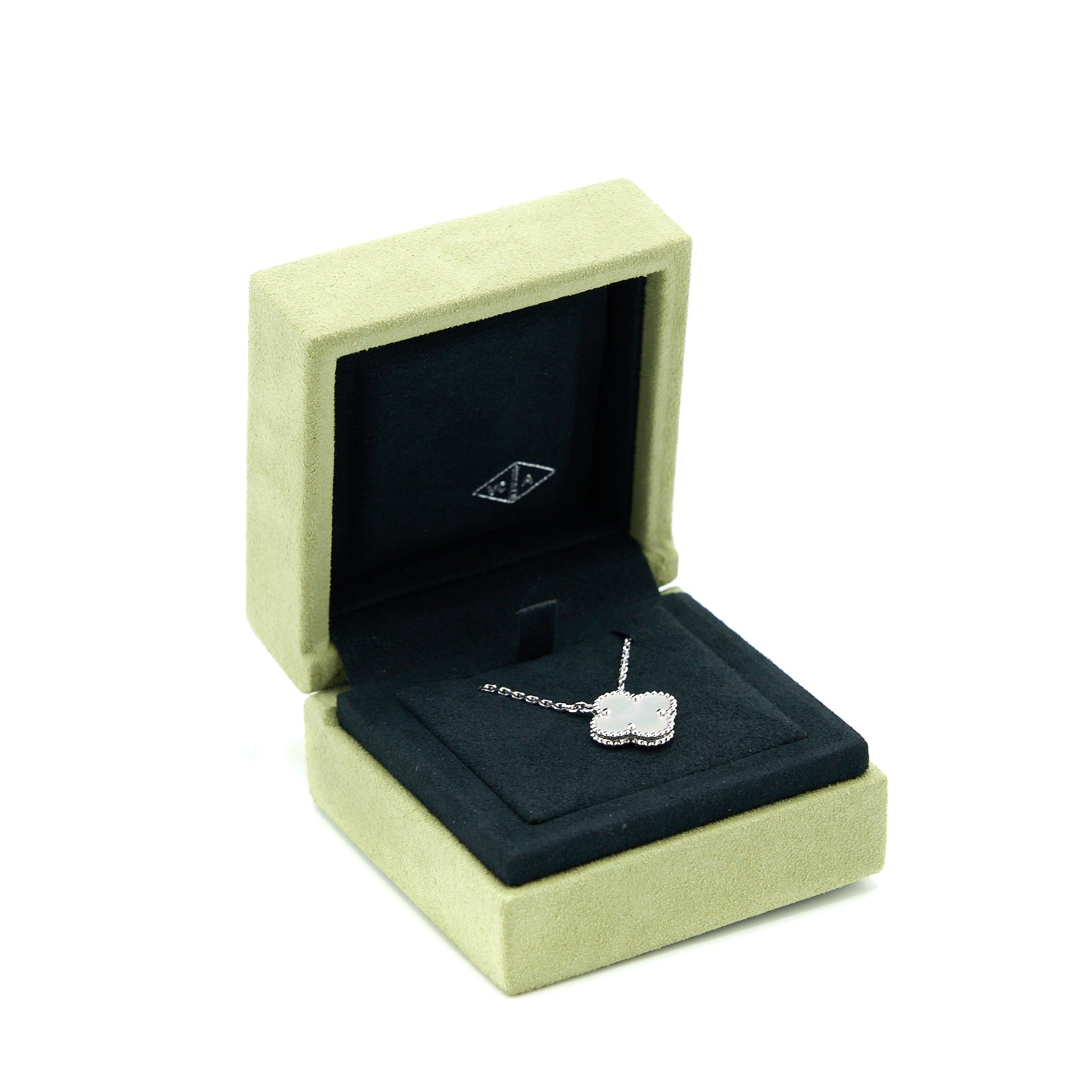VAN CLEEF & ARPELS VINTAGE ALHAMBRA PENDANT MOTHER OF PEARL WHITE GOLD