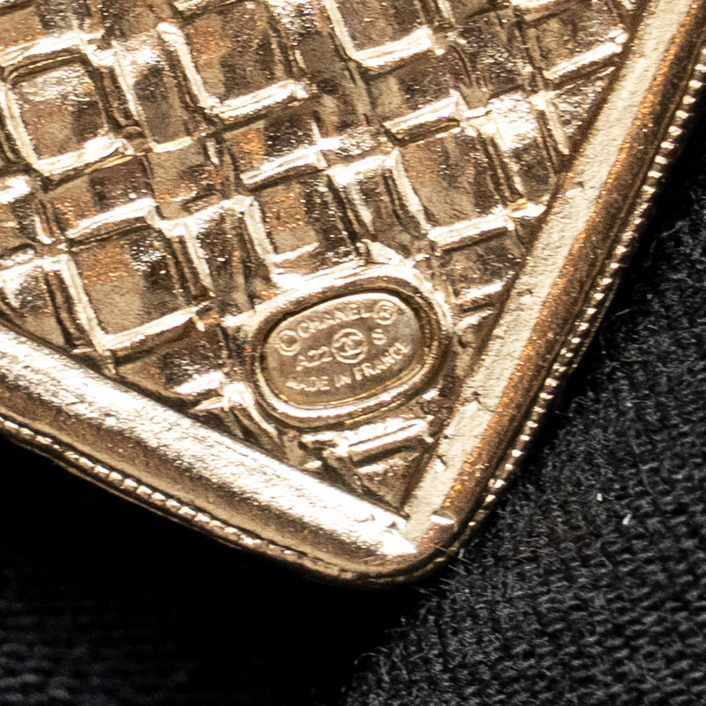 CHANEL SQUARE CC LOGO CRYSTAL EARRINGS LIGHT GOLD TONE