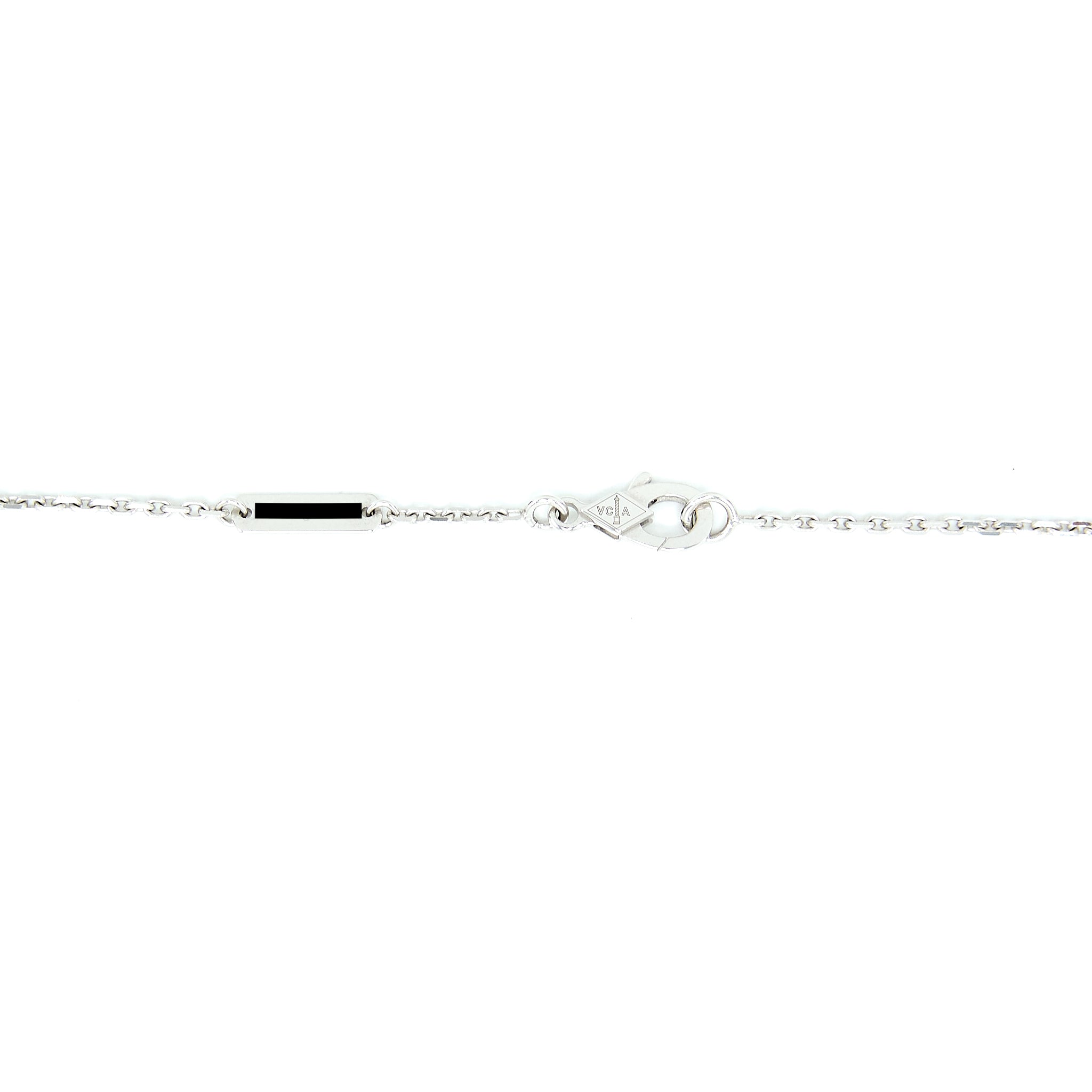 VAN CLEEF & ARPELS VINTAGE ALHAMBRA PENDANT MOTHER OF PEARL WHITE GOLD