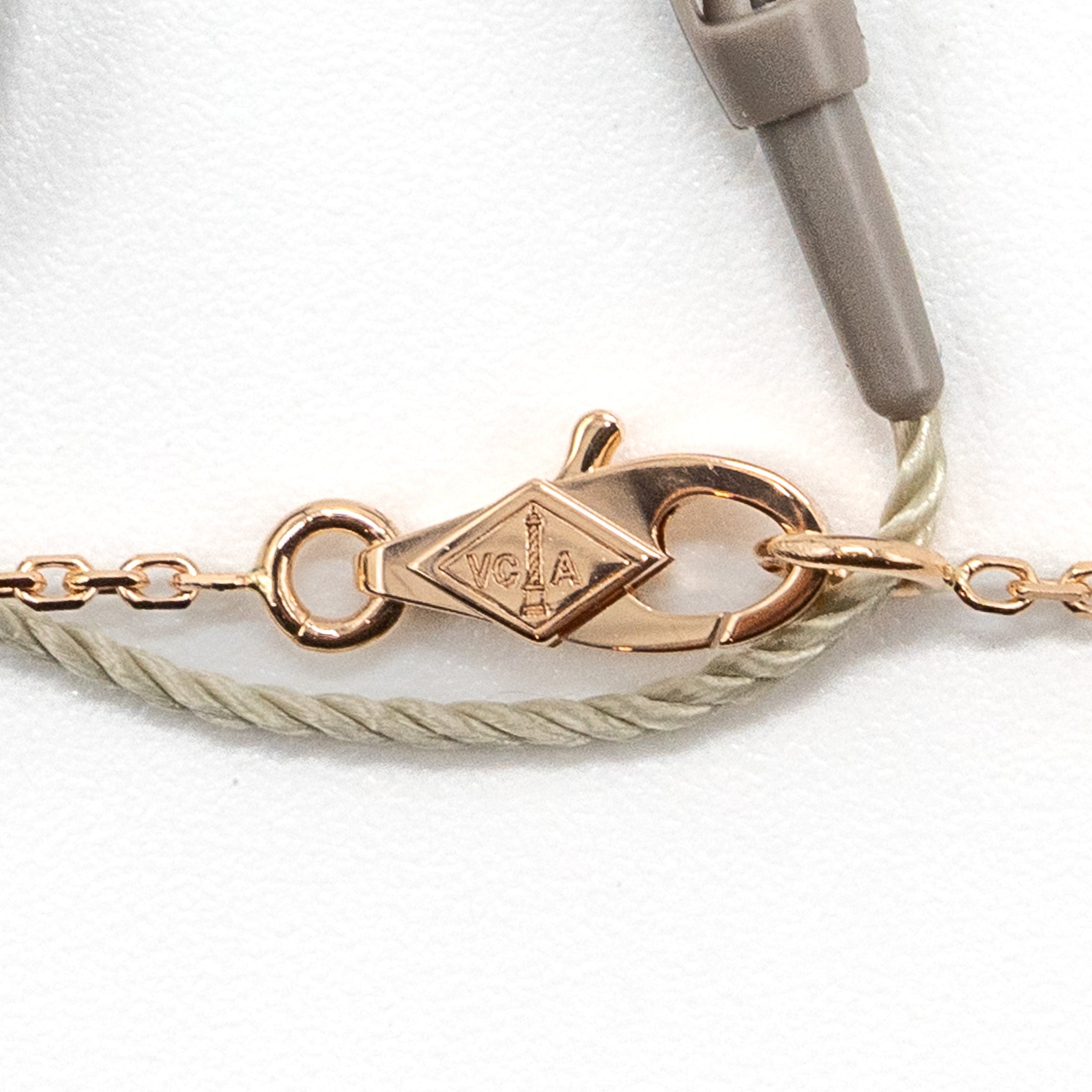 VAN CLEEF & ARPELS SWEET ALHAMBRA PENDANT CARNELIAN ROSE GOLD