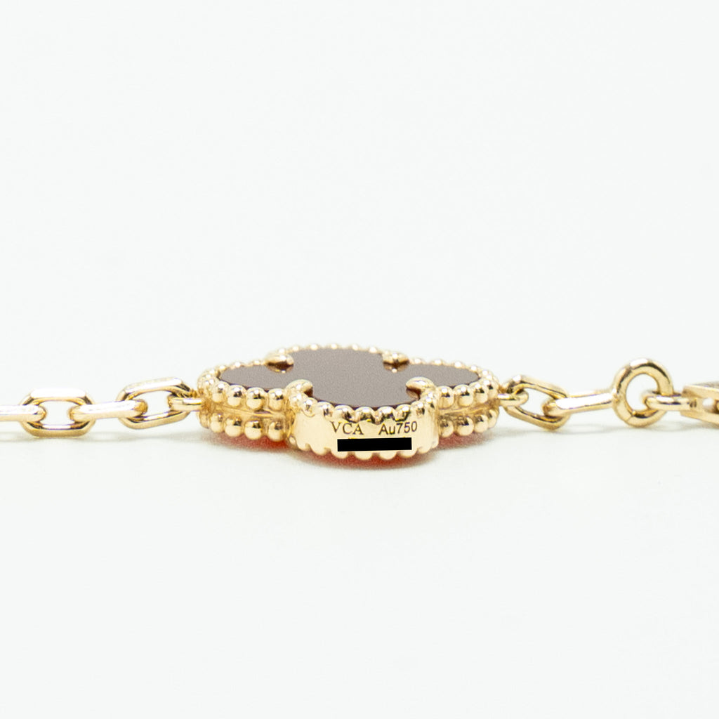 VAN CLEEF & ARPELS VINTAGE ALHAMBRA 5 MOTIFS BRACELET 18K YELLOW GOLD/CARNELIAN