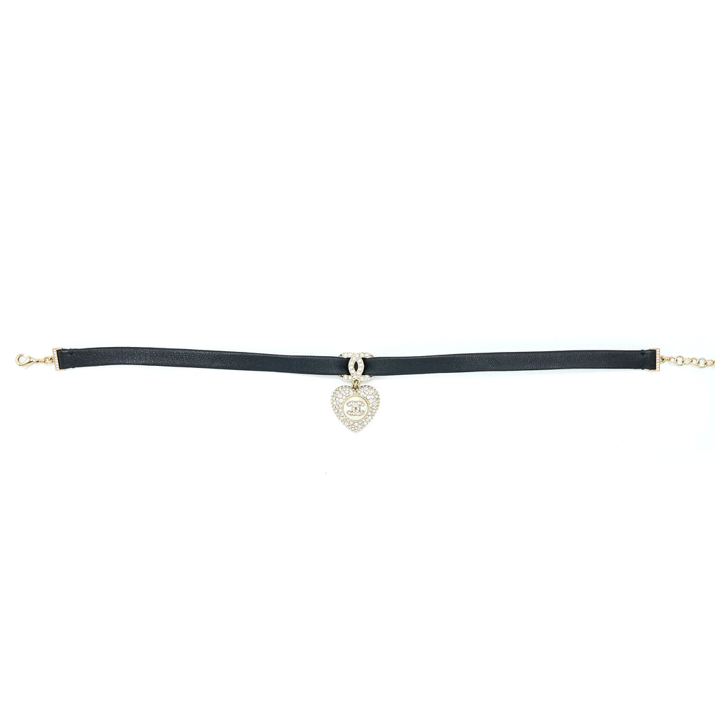 CHANEL CRYSTAL CC LOGO HEART CHOCKER LEATHER/PEARL/CRYSTAL BLACK LIGHT GOLD TONE