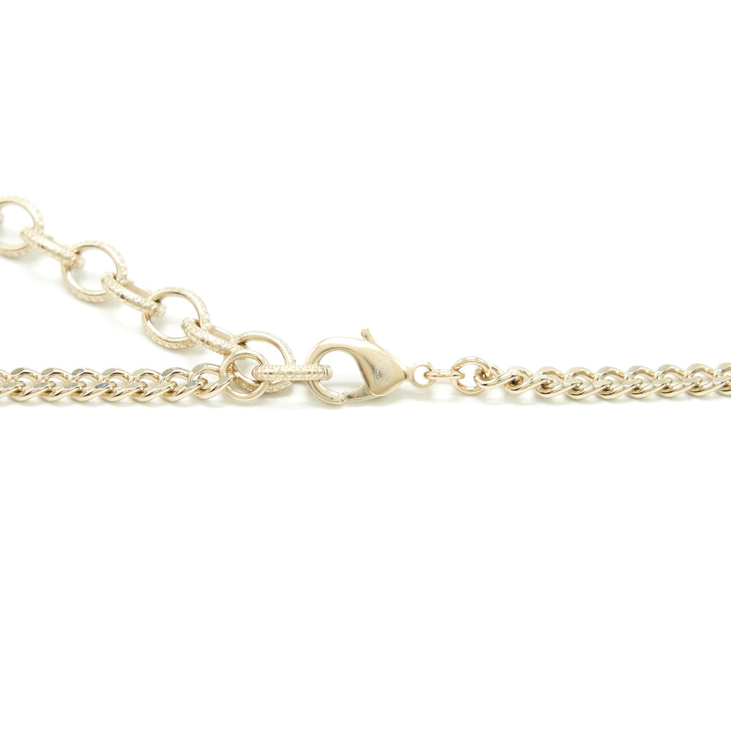 CHANEL LIPSTICK AND SQUARE CC NECKLACE LGHW