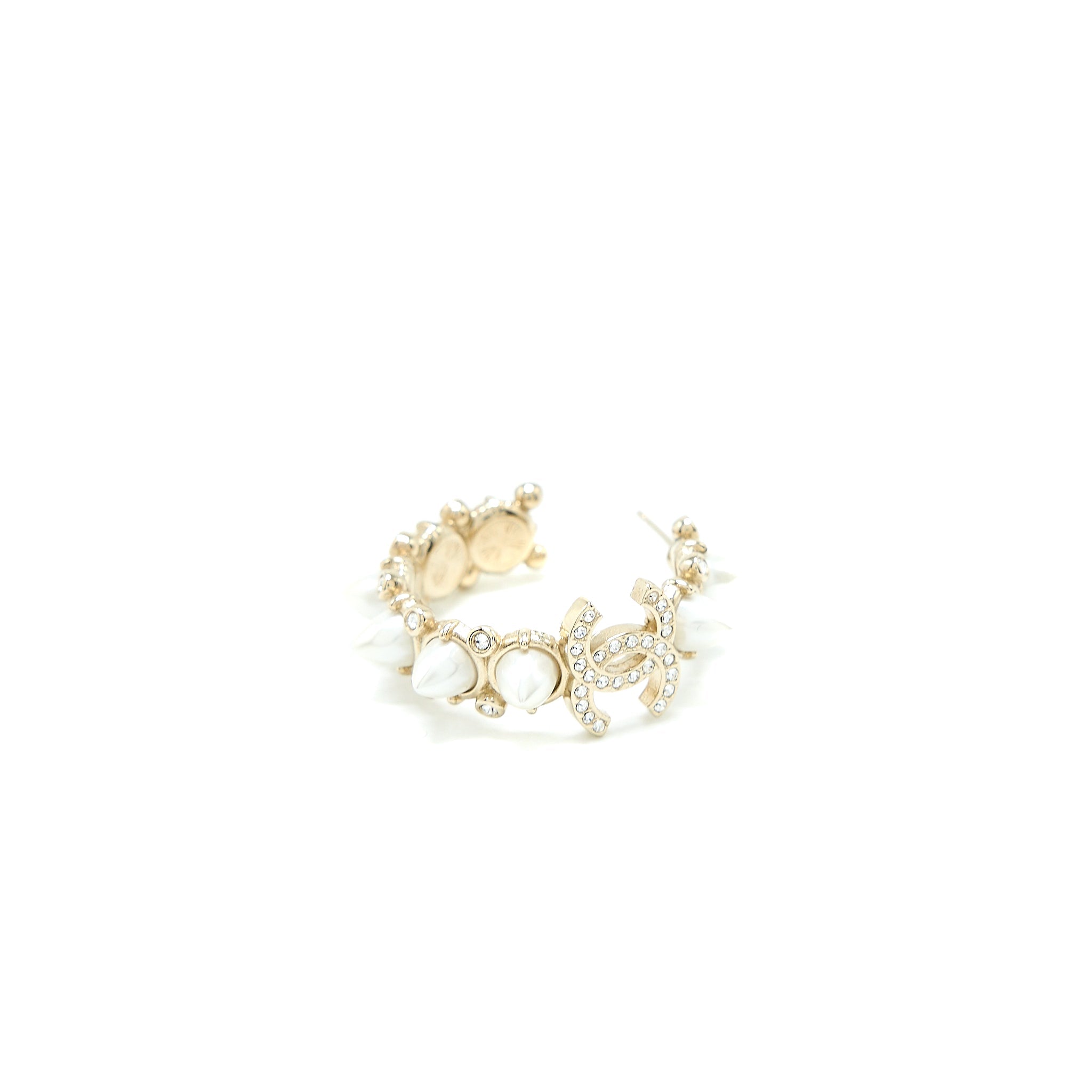CHANEL CC LOGO EARRINGS CRYSTAL/PEARL LIGHT GOLD TONE
