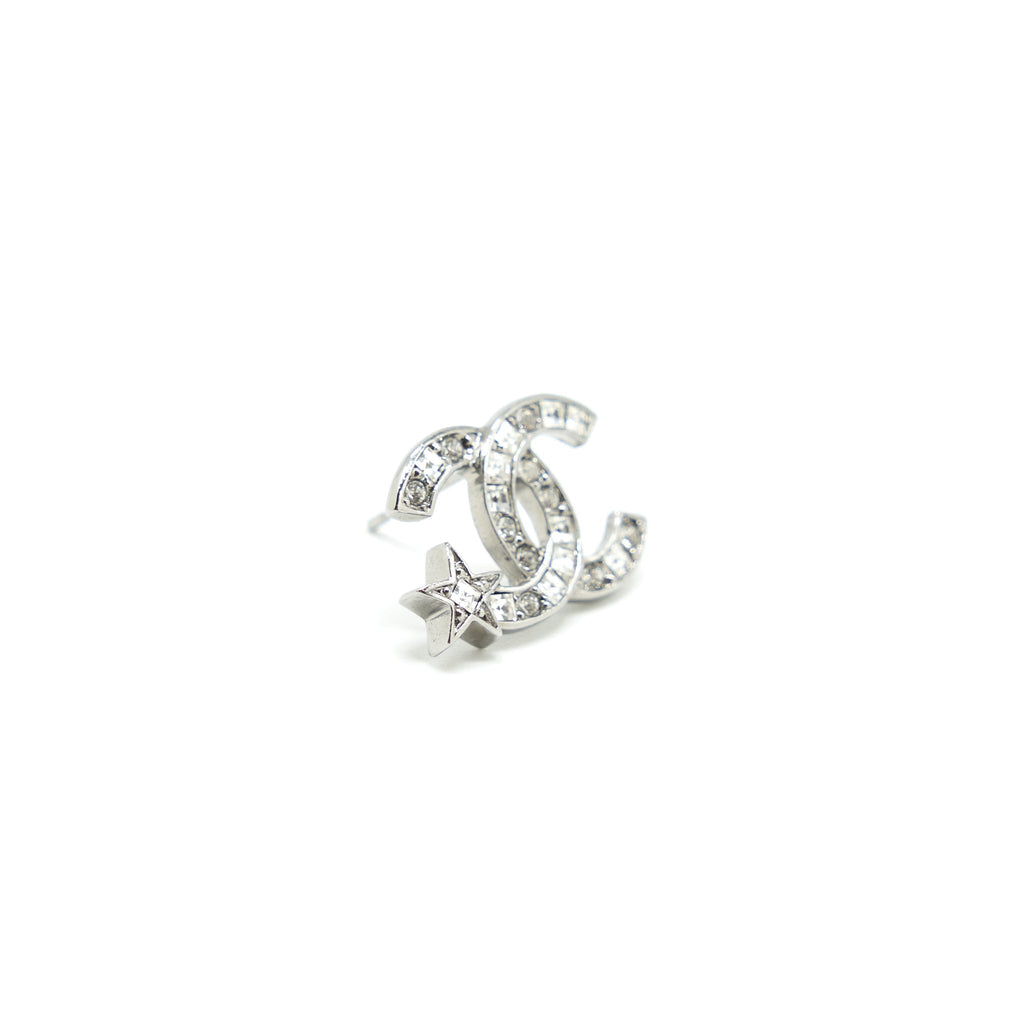 CHANEL CC AND STAR CRYSTALS EARRING SHW
