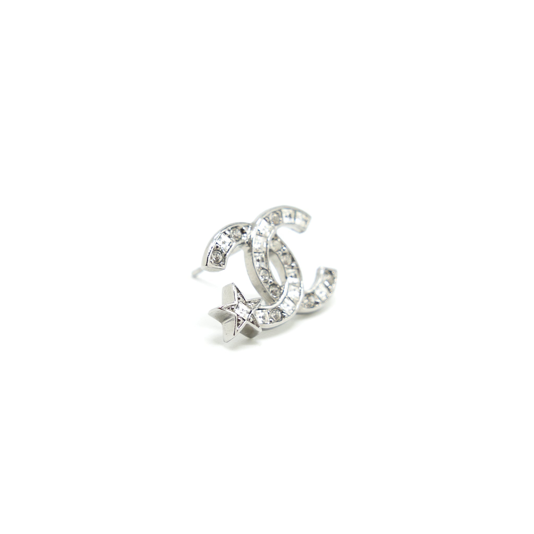 CHANEL CC AND STAR CRYSTALS EARRING SHW
