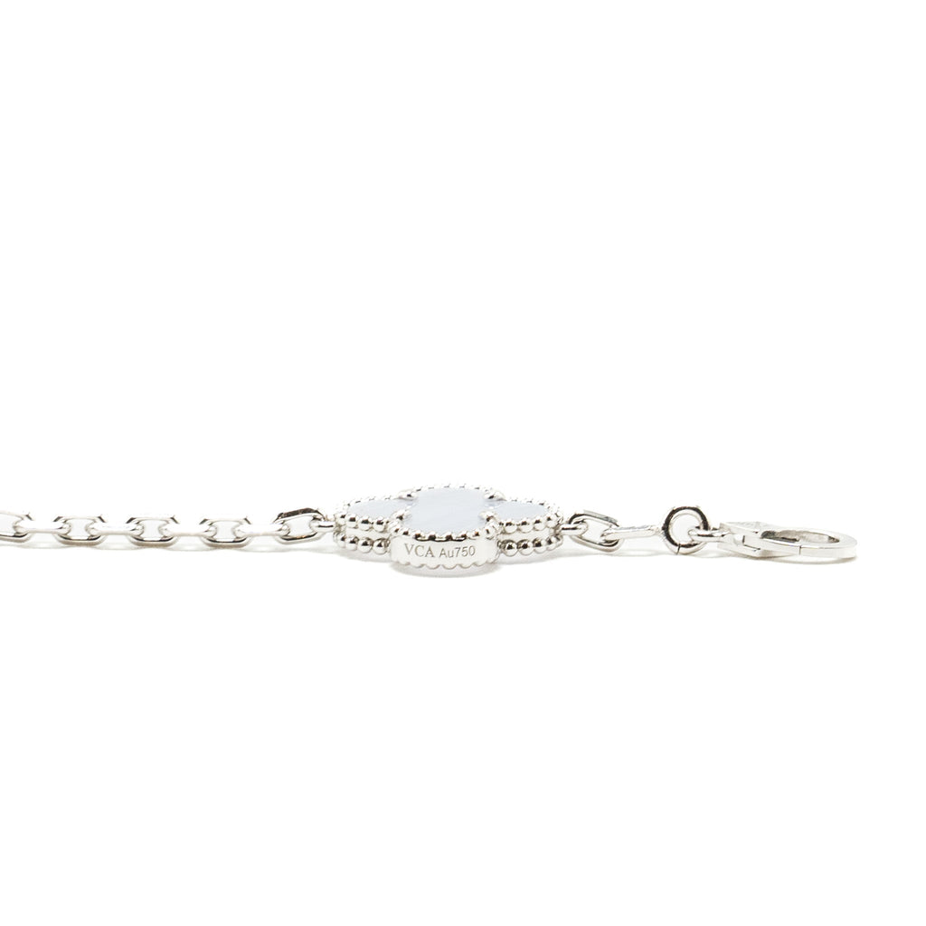 VAN CLEEF & ARPELS VINTAGE ALHAMBRA BRACELET 5 MOTIF WHITE GOLD, CHALCEDONY